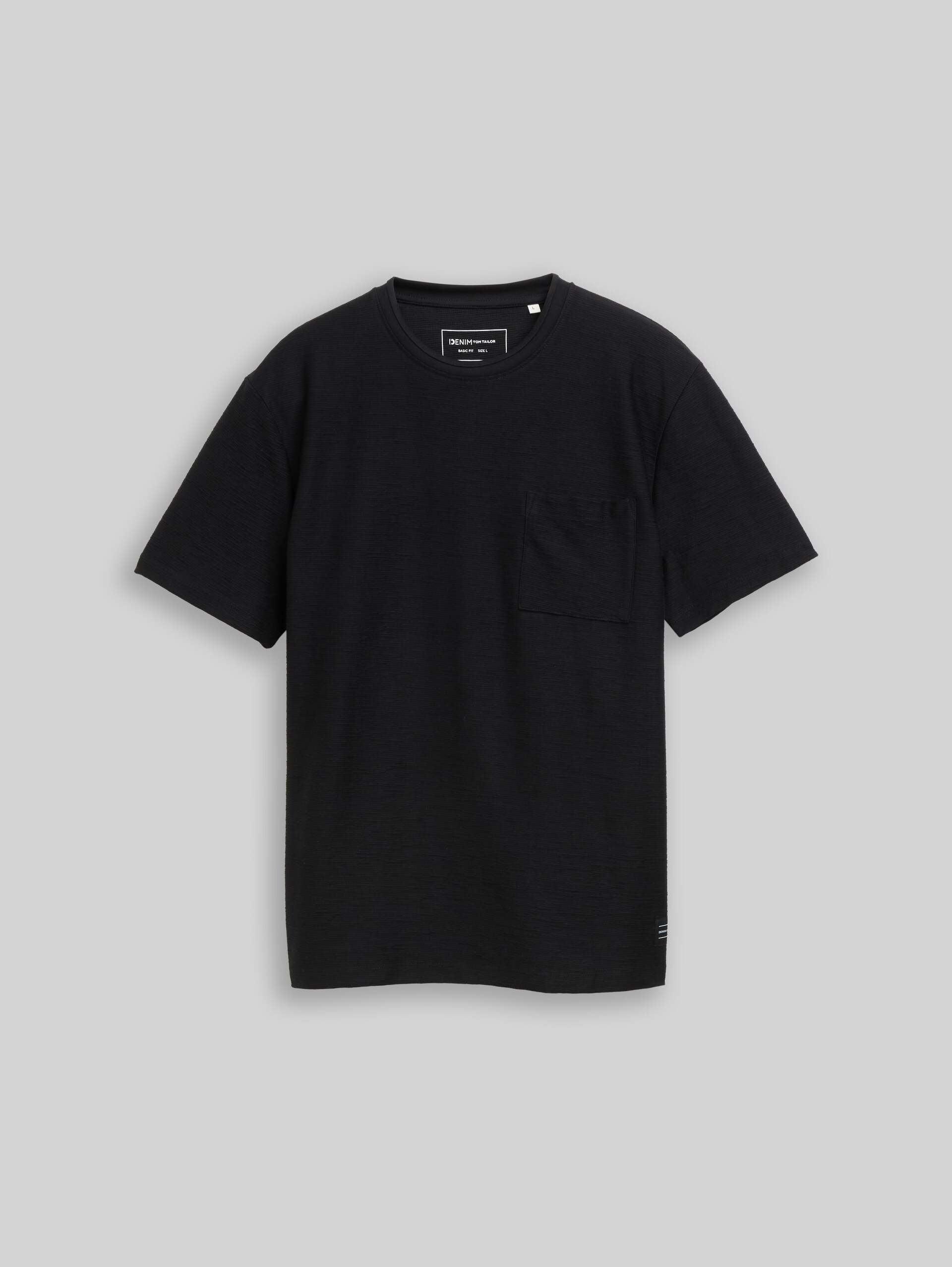 T-shirt met borstzak - Black - Product vooraanzicht