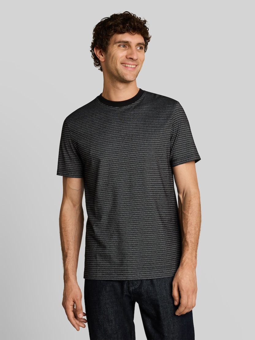 Gestreepte T-Shirt door Denim Male, black white fine stripe