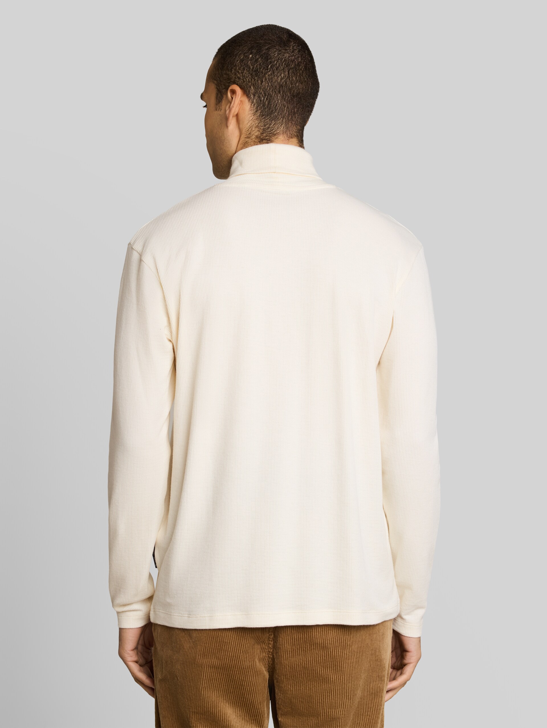 Pull à col roulé en coton - Gardenia White - Découpe Vue arrière du modèle