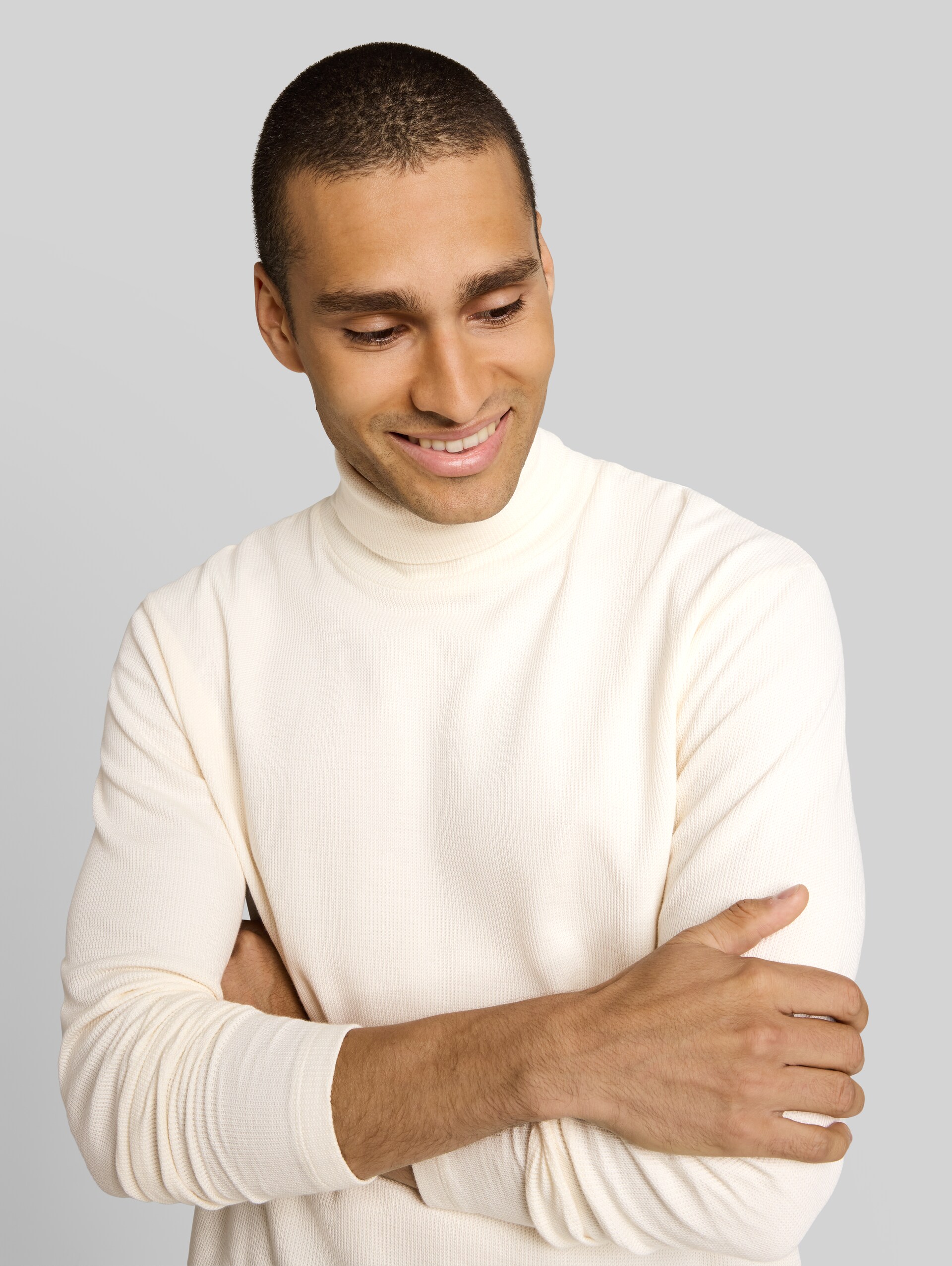 Pull à col roulé en coton - Gardenia White - Vue détaillée du modèle