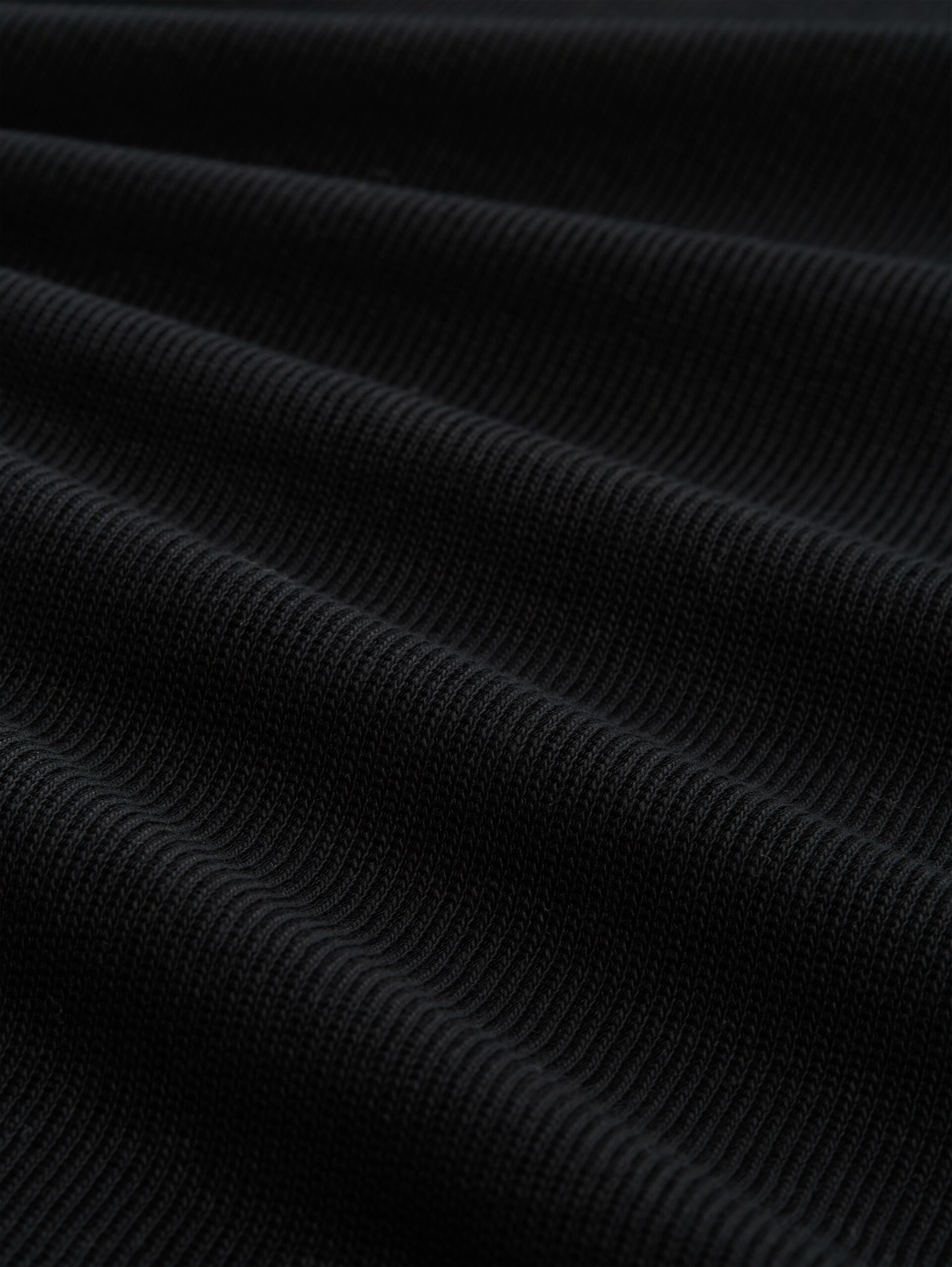 Rollkragenshirt aus Baumwolle - Black - Material-Ansicht