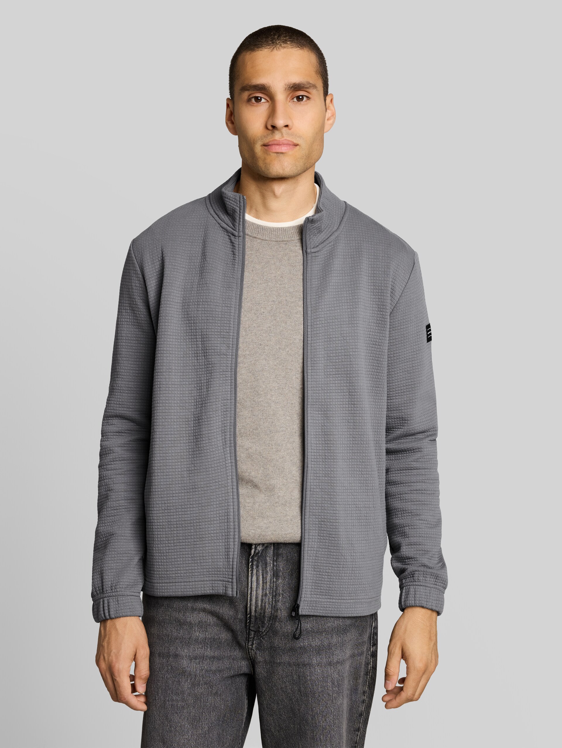 Veste en molleton à texture gaufrée - classic grey - Découpe Vue de face du modèle