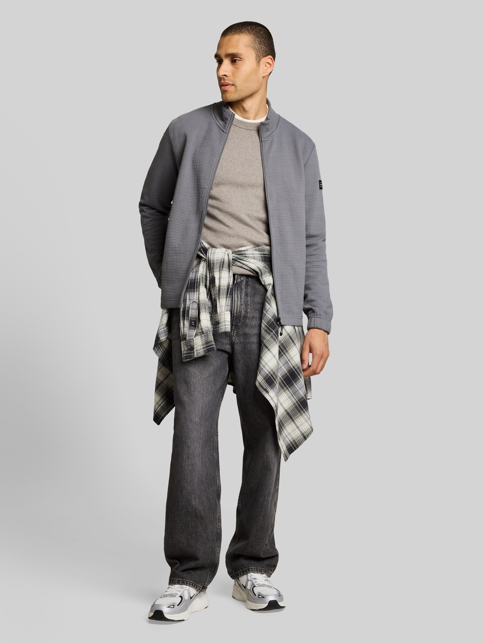Veste en molleton à texture gaufrée - classic grey - Vue de face du modèle