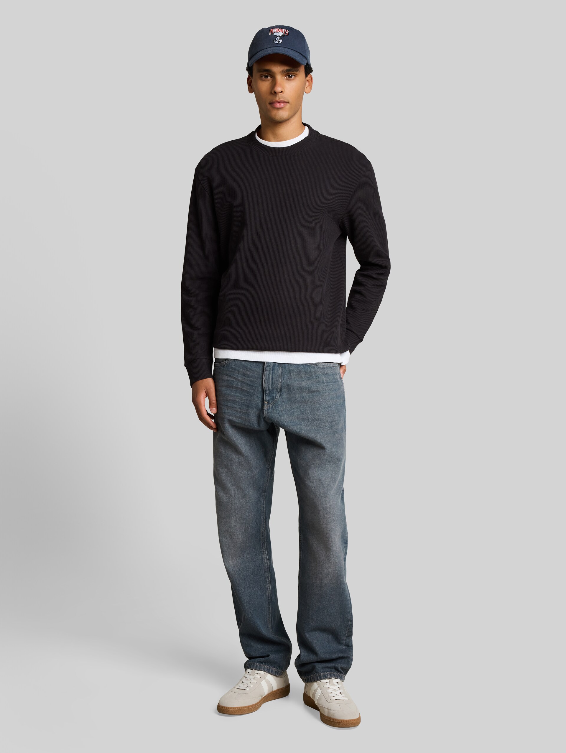 Relaxed Fit Langarmshirt mit Rippstruktur - coal grey - Model-Vorderansicht