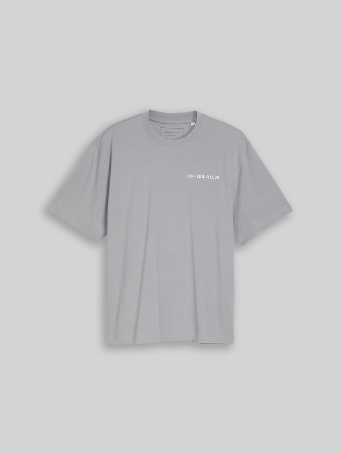 T-shirt met relaxte pasvorm en print op de rug door Denim Male, ultimate grey