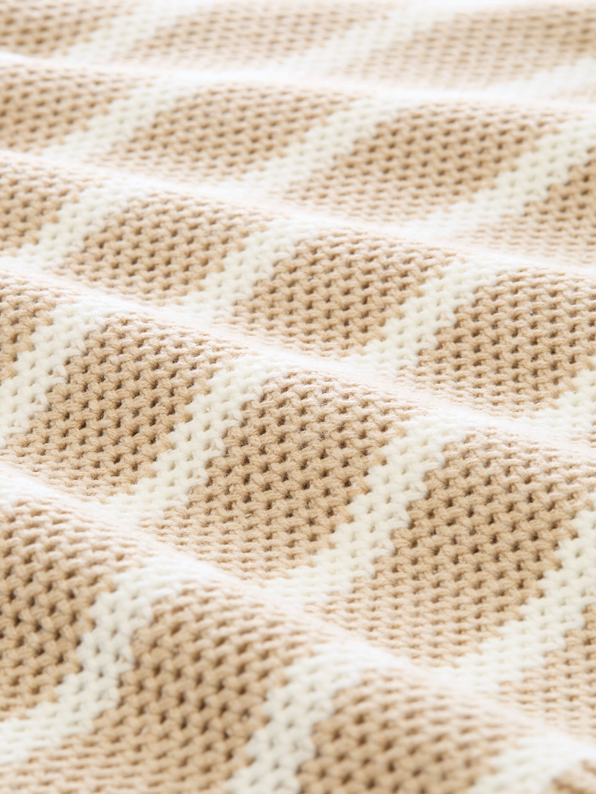 Oversize Strickpullover mit Streifenmuster - beige melange white stripe - Material-Ansicht