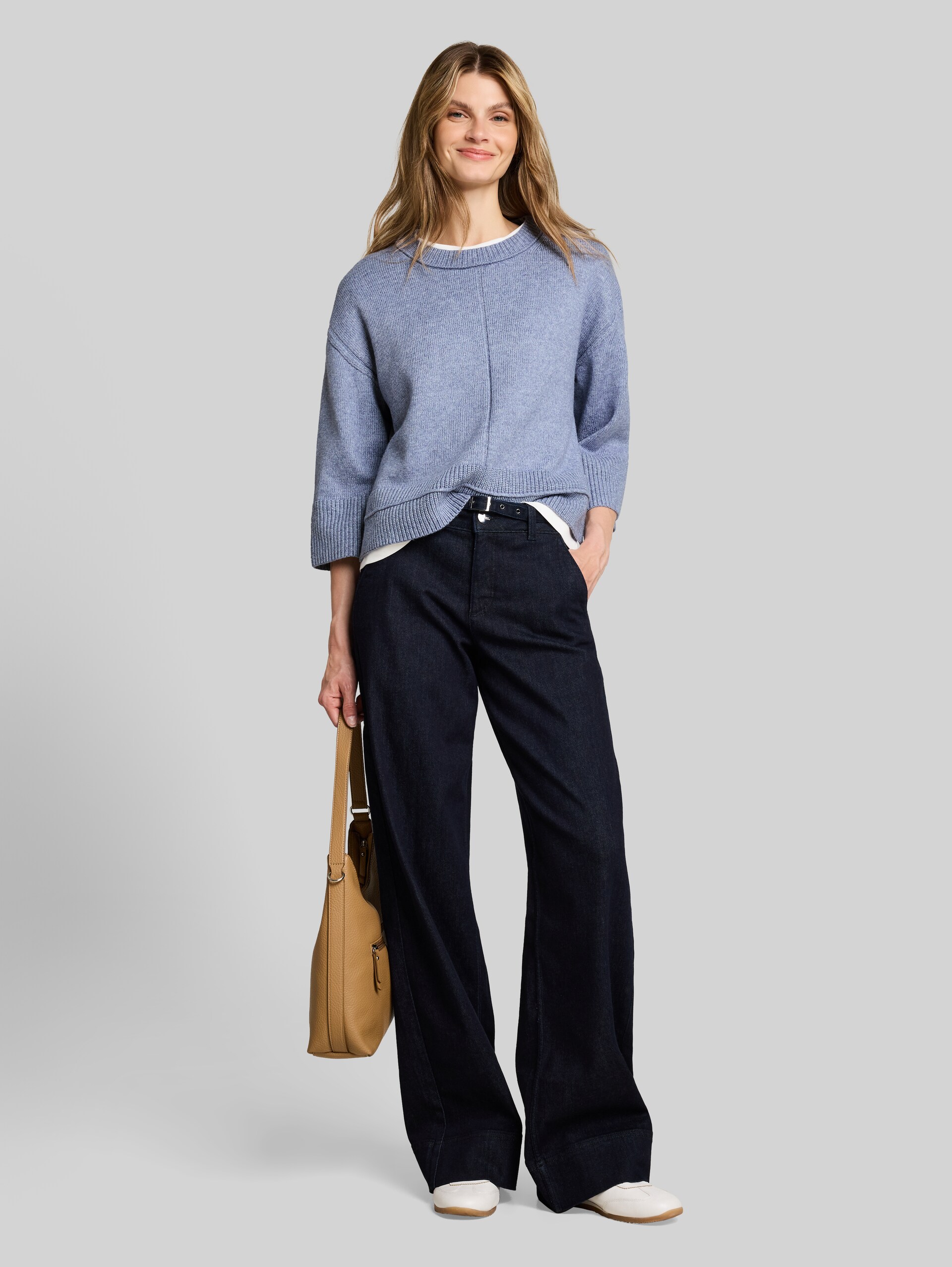 Pull en maille confortable à la coupe ample - fern blue melange - Vue de face du modèle