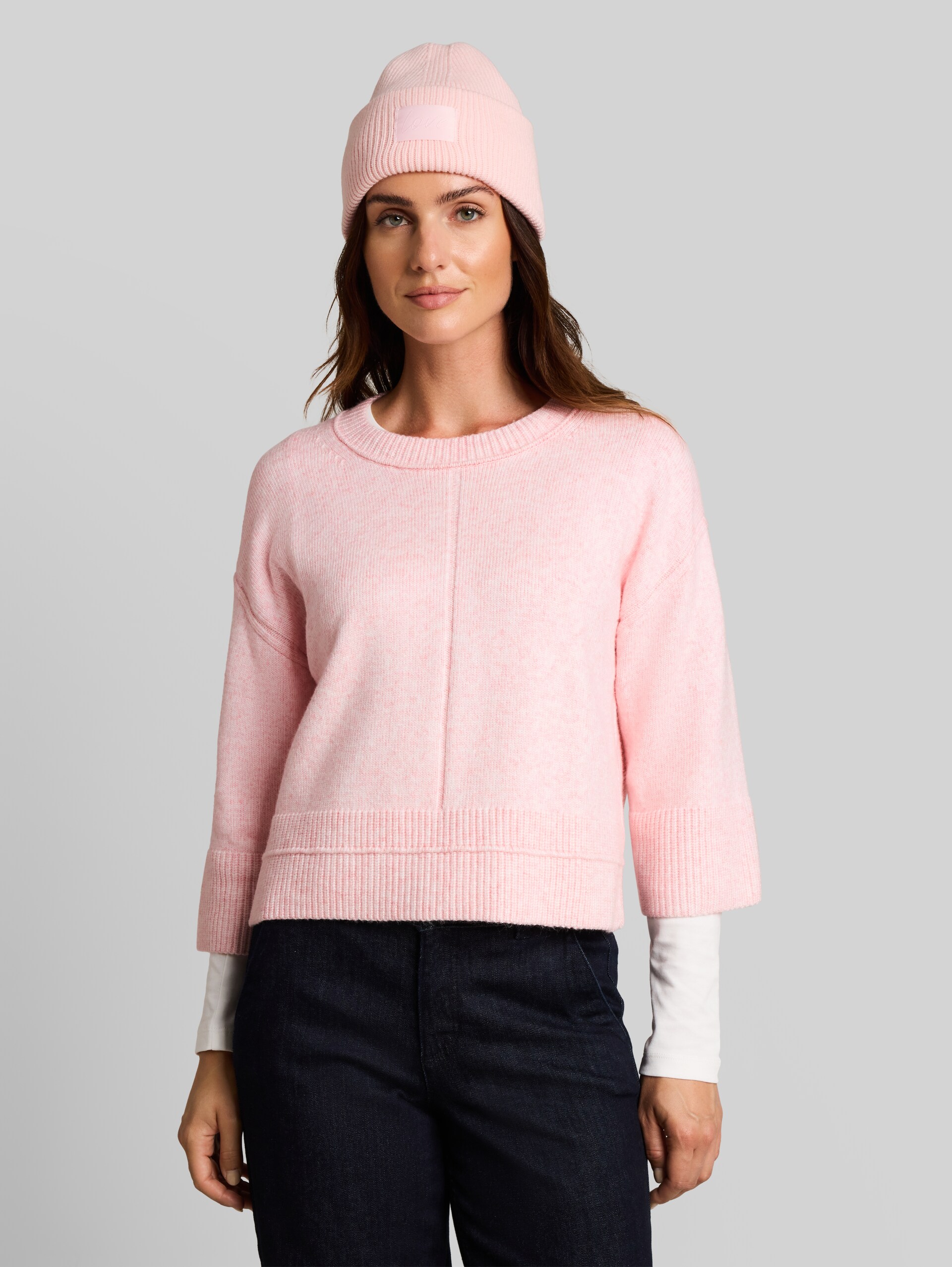 Pull en maille confortable à la coupe ample - light pastel pink melange - Découpe Vue de face du modèle