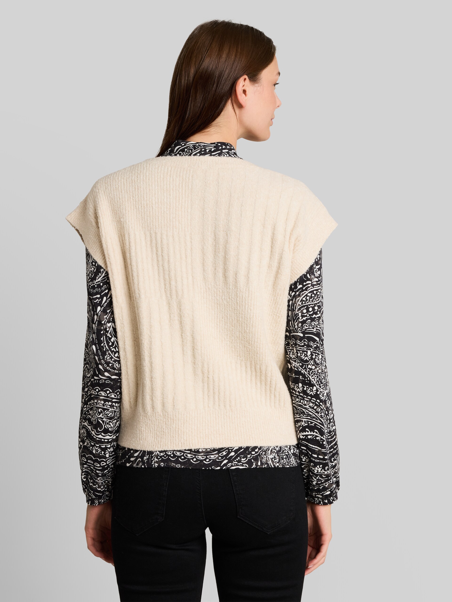 Bouclé Pullunder mit Rundhalsausschnitt - whisper offwhite melange