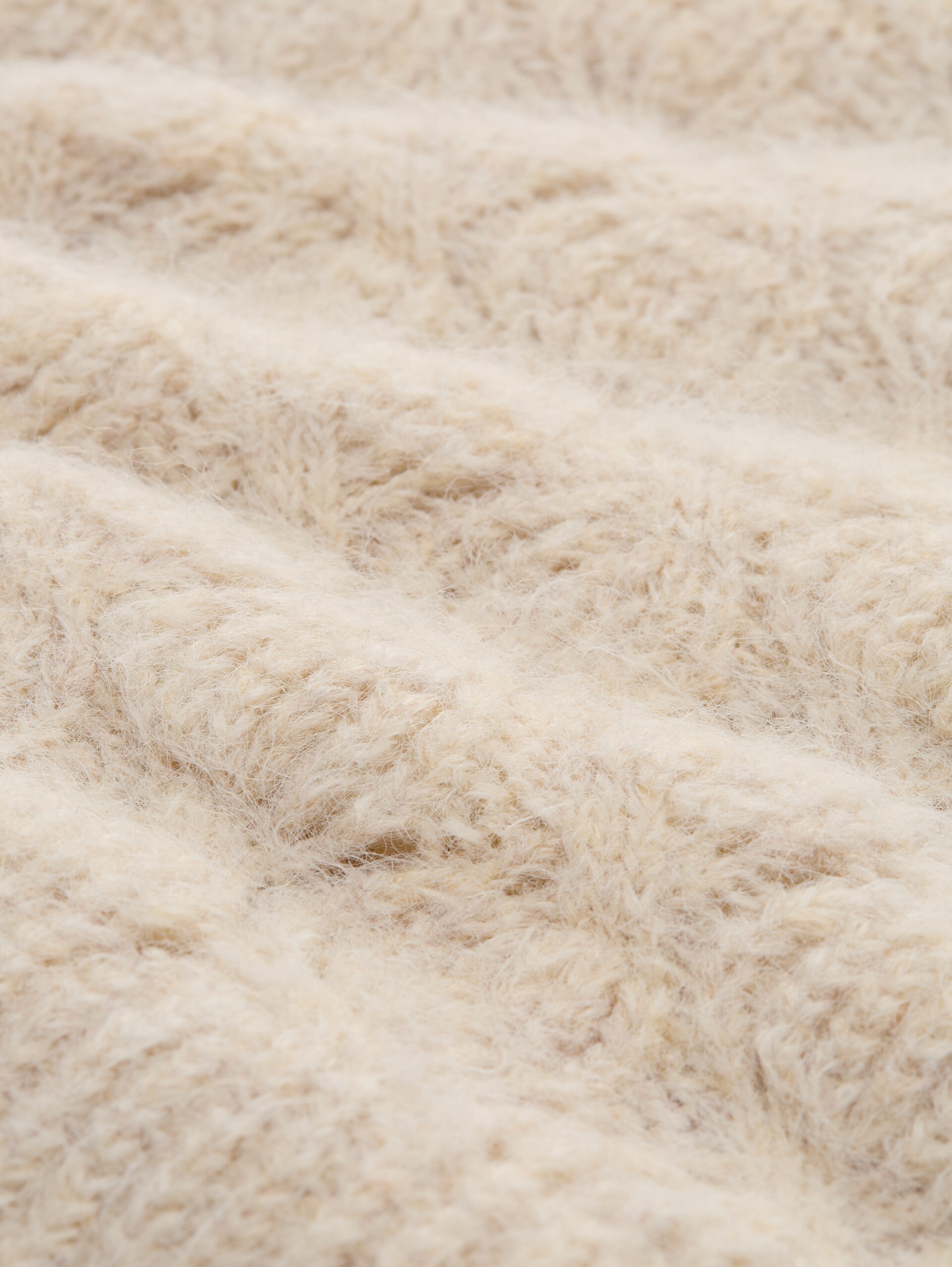 Pull en maille ample avec une part de laine - whisper offwhite melange - Vue de la matière