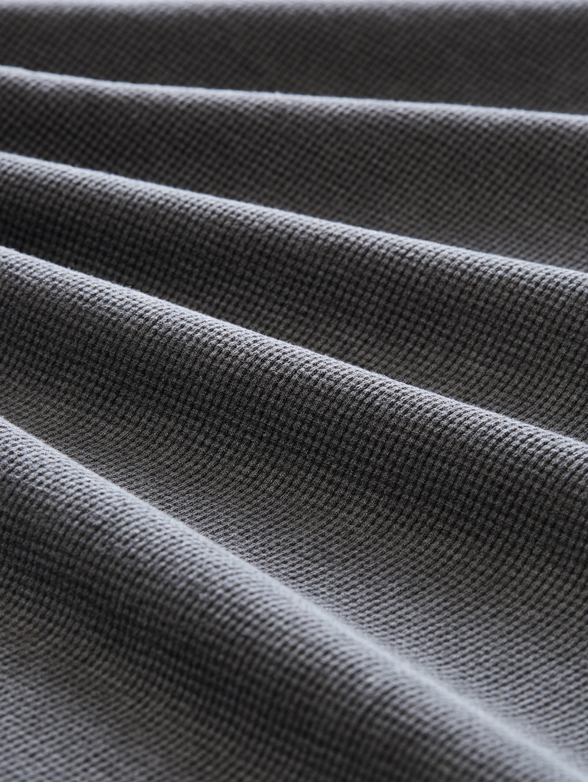 T-shirt met wafelstructuur - Tarmac Grey - Materiaalweergave