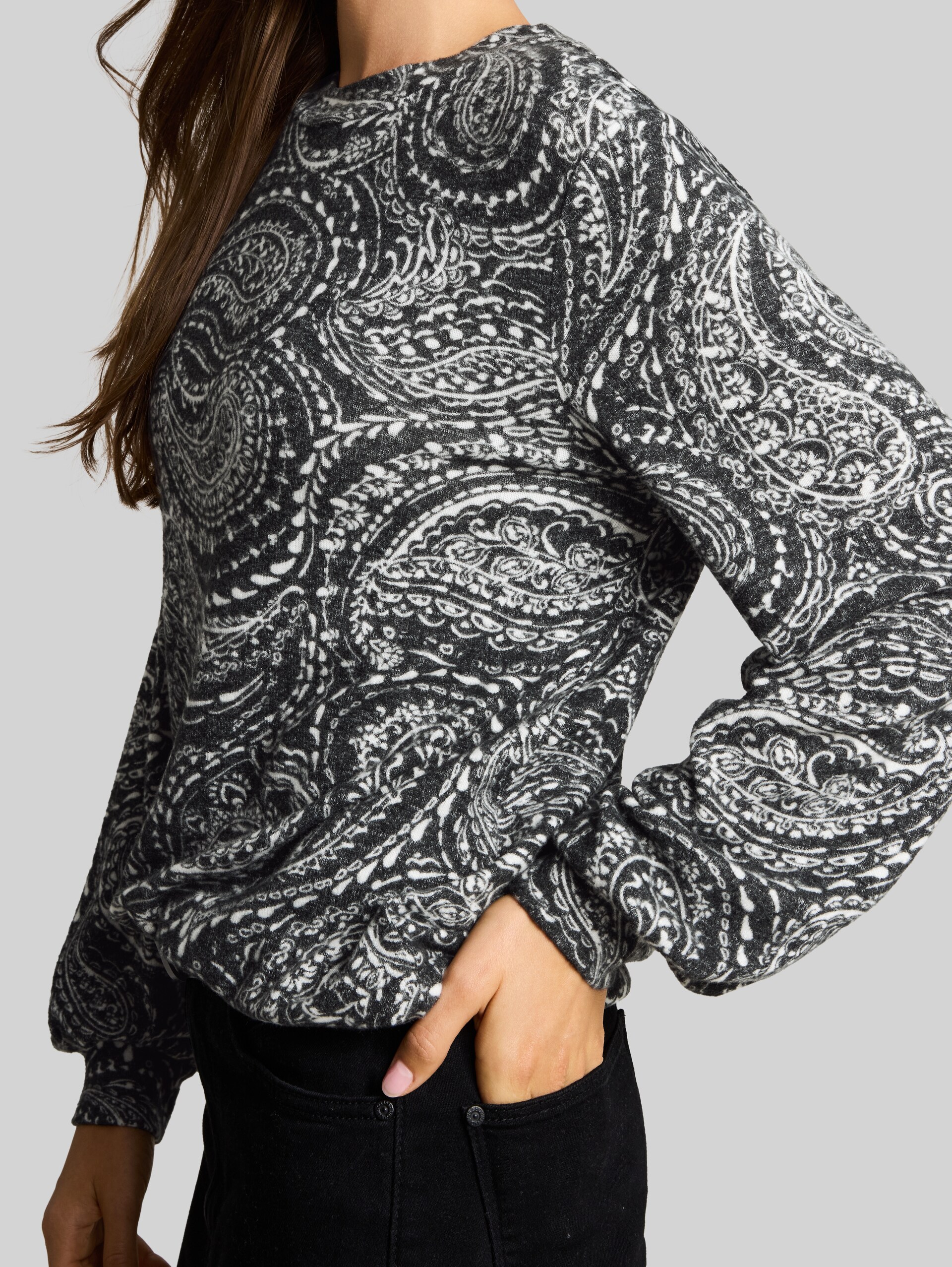 T-shirt confortable à manches longues et imprimé - grey melange paisley - Vue détaillée du modèle