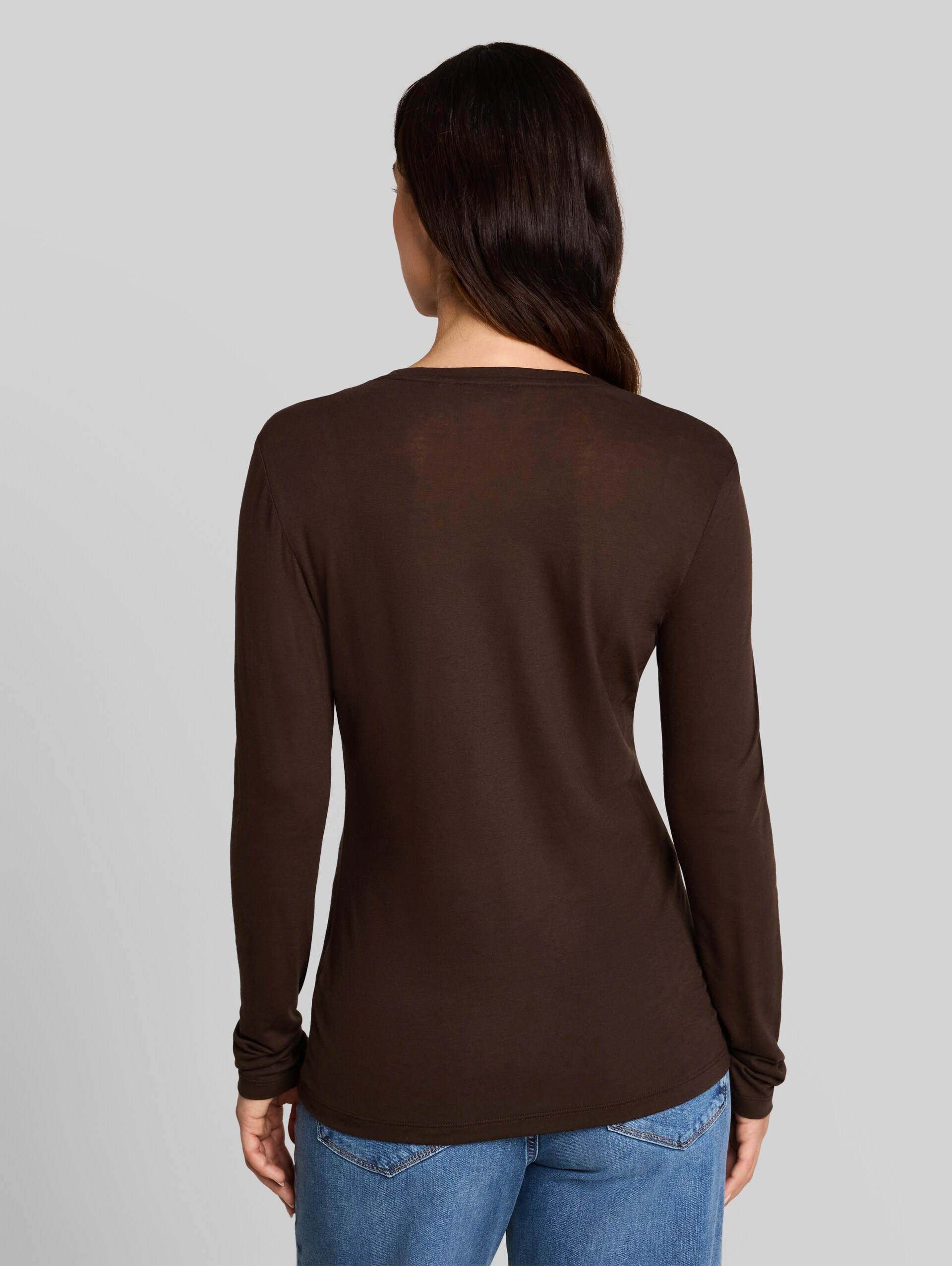 Slim Fit Langarmshirt mit Wollanteil - java dark brown melange - Auschnitt Model-Rückansicht