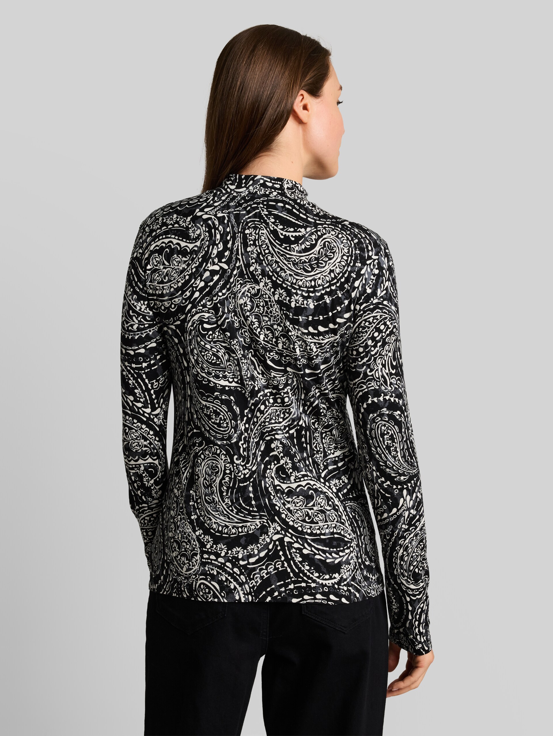 Slim fit shirt met lange mouwen en opstaande kraag - black paisley - Neklijn model-achteraanzicht