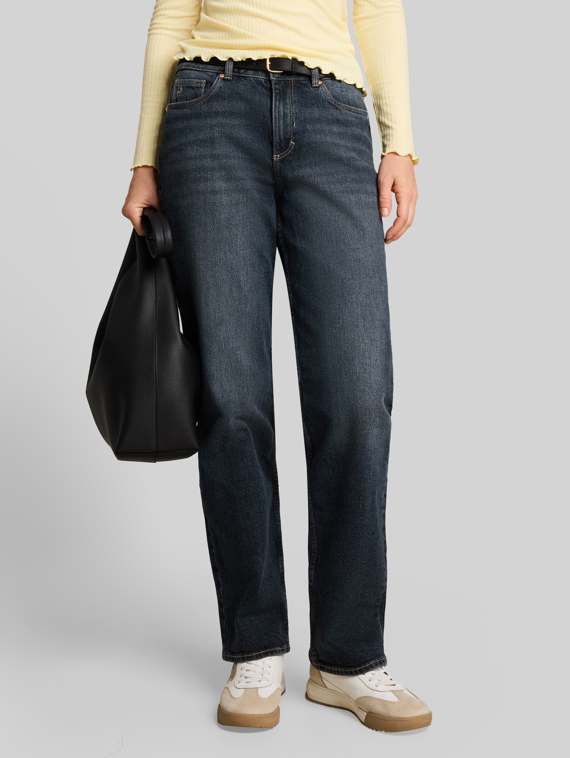 TTELLA STRAIGHT Jeans mit Stretch - dark stone blue grey denim - Ausschnitt Model-Vorderansicht