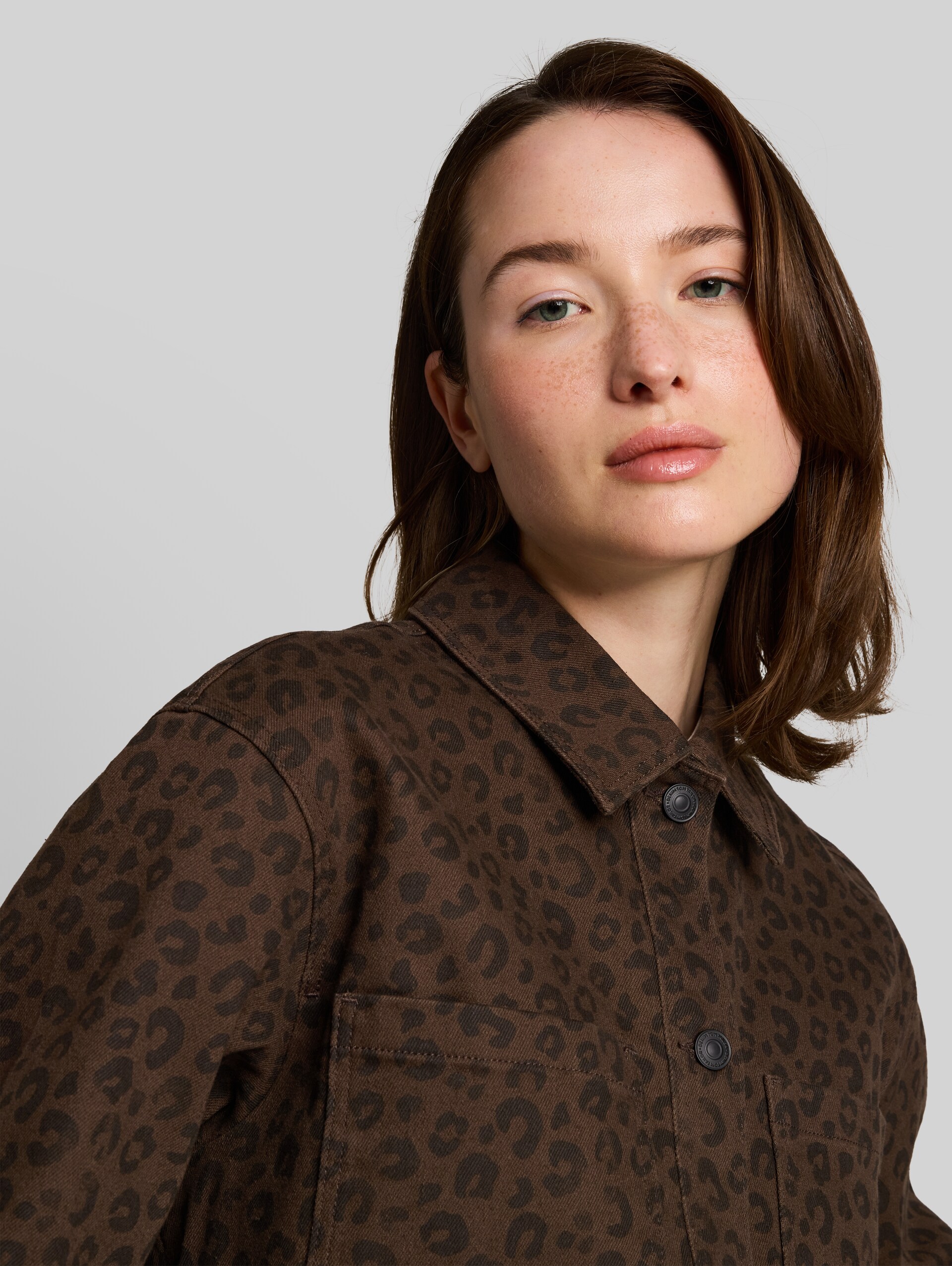 Übergangsjacke mit Leo-Print - brown black leo