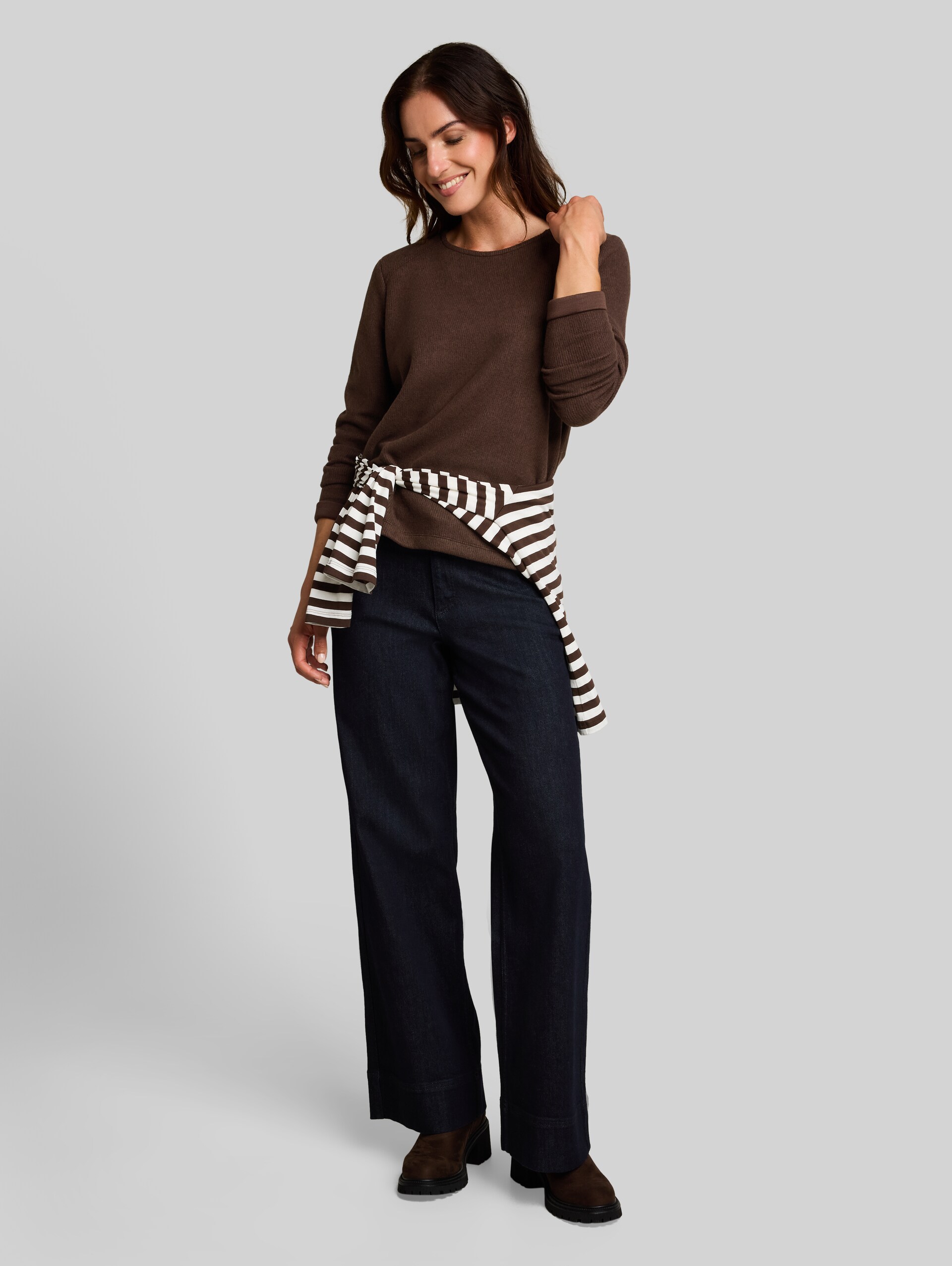 Cosy Sweatshirt min Melange-Optik - java dark brown melange - Model-Vorderansicht