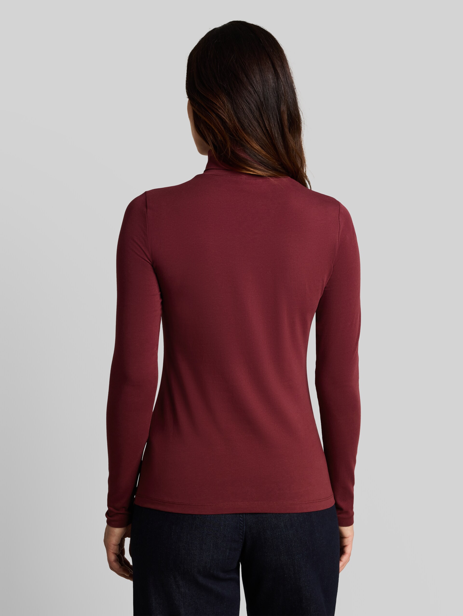 Basic shirt met col - Preppy Plum - Neklijn model-achteraanzicht