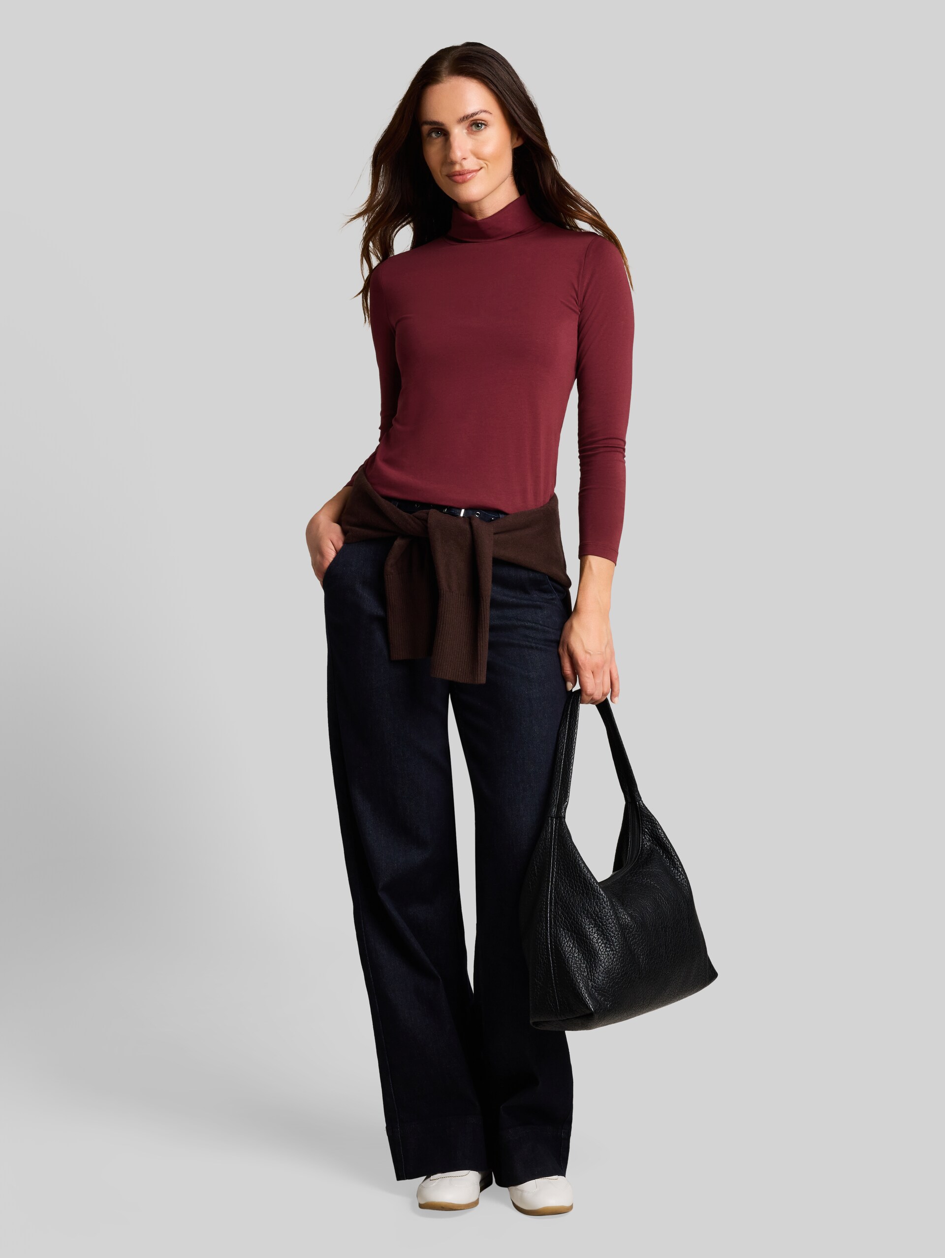 Basic shirt met col - Preppy Plum - Model vooraanzicht