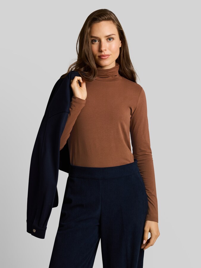 Basic turtleneck top by Women, camel