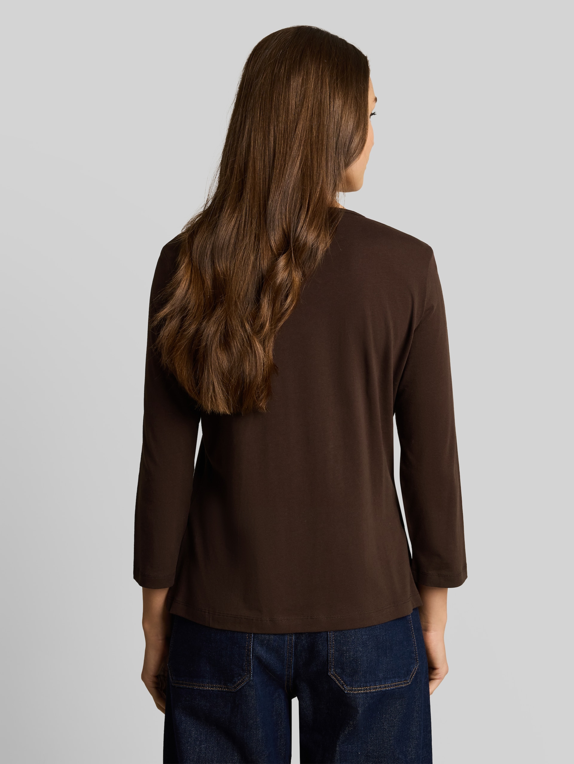 Slim fit shirt met lange mouwen en bloemenprint - java dark brown - Neklijn model-achteraanzicht