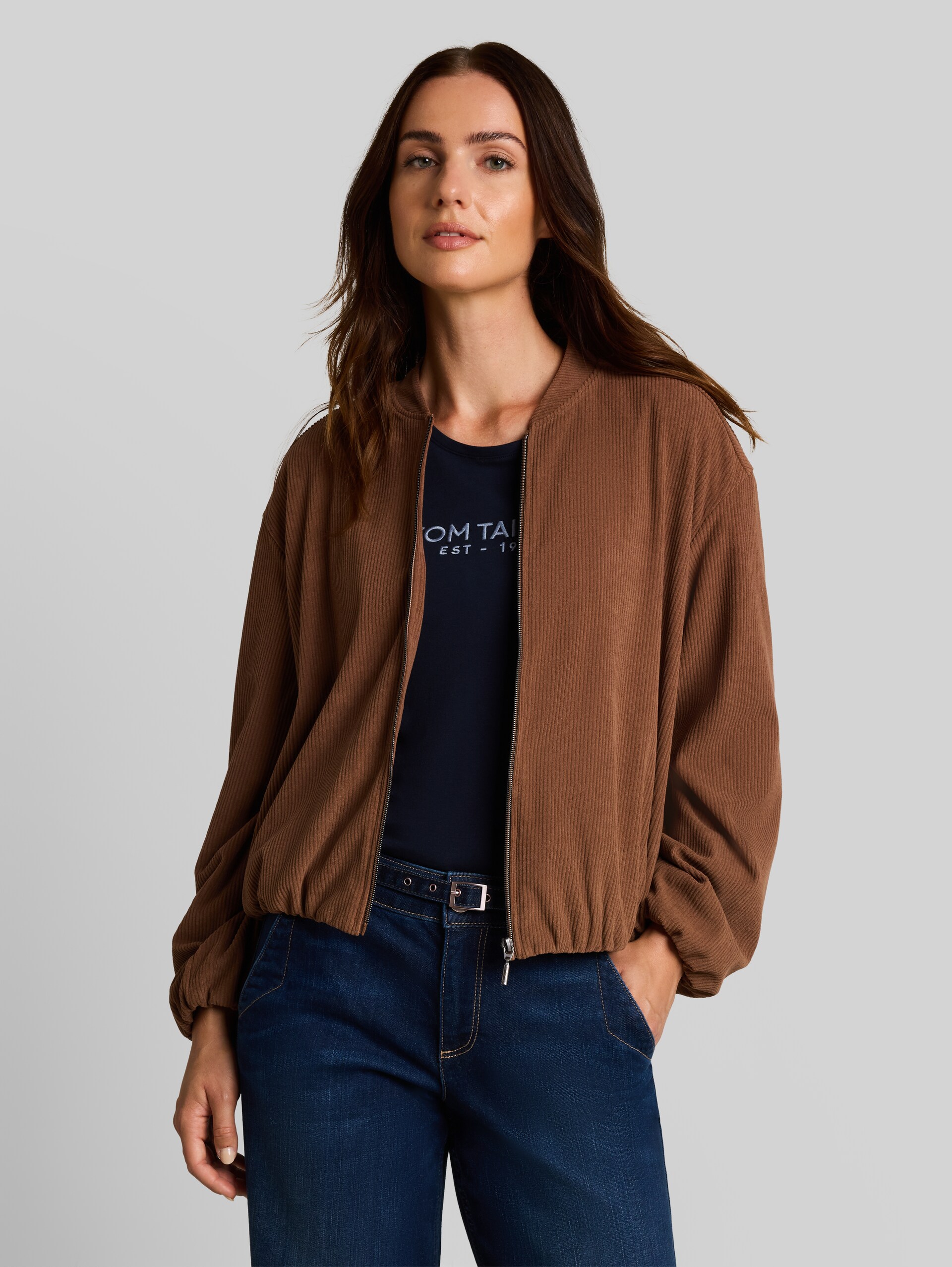 Loose Fit Bomberjacke aus Cord - camel