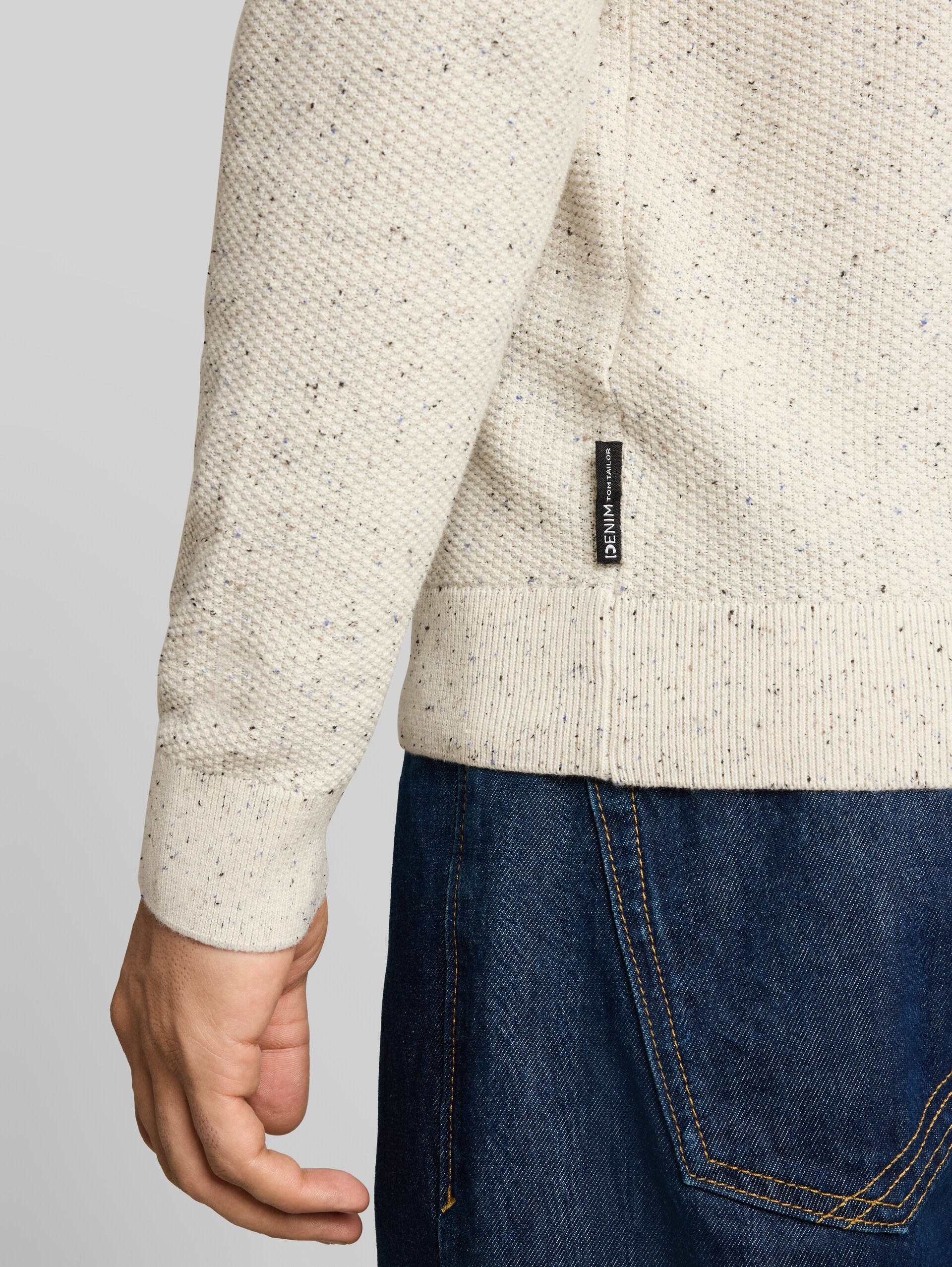 Pull en maille de coton - off white neps - Vue détaillée du modèle