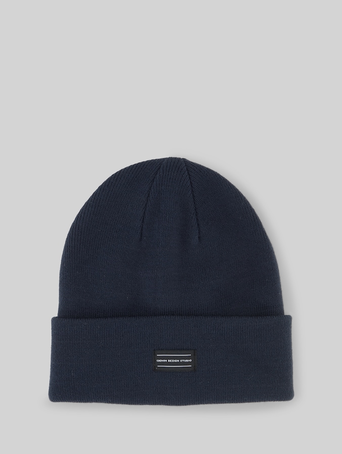 Beanie Mütze mit Logo-Badge von Denim Male, sky captain blue