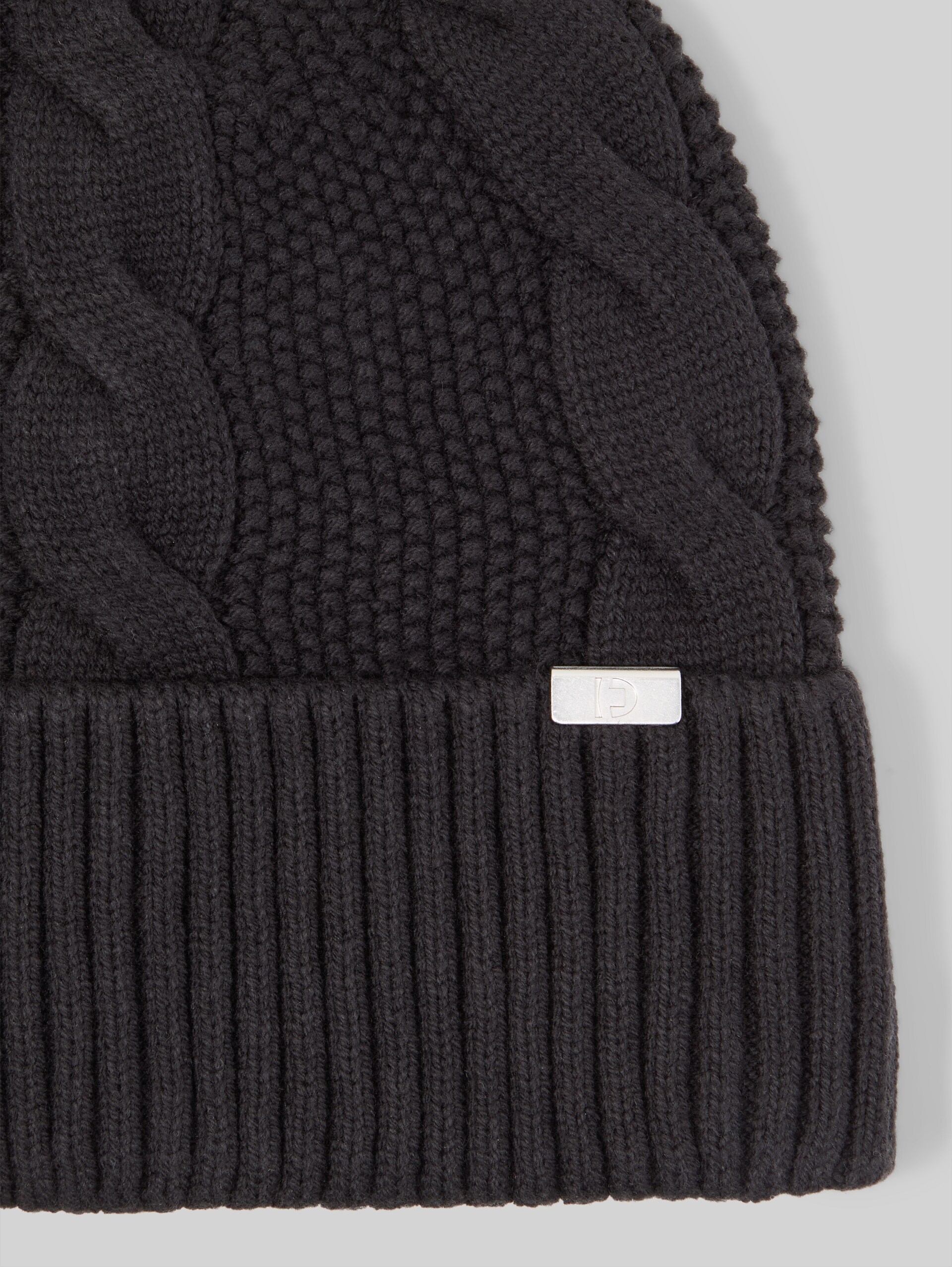 Beanie Mütze mit Zopfmuster - Black - Material-Ansicht