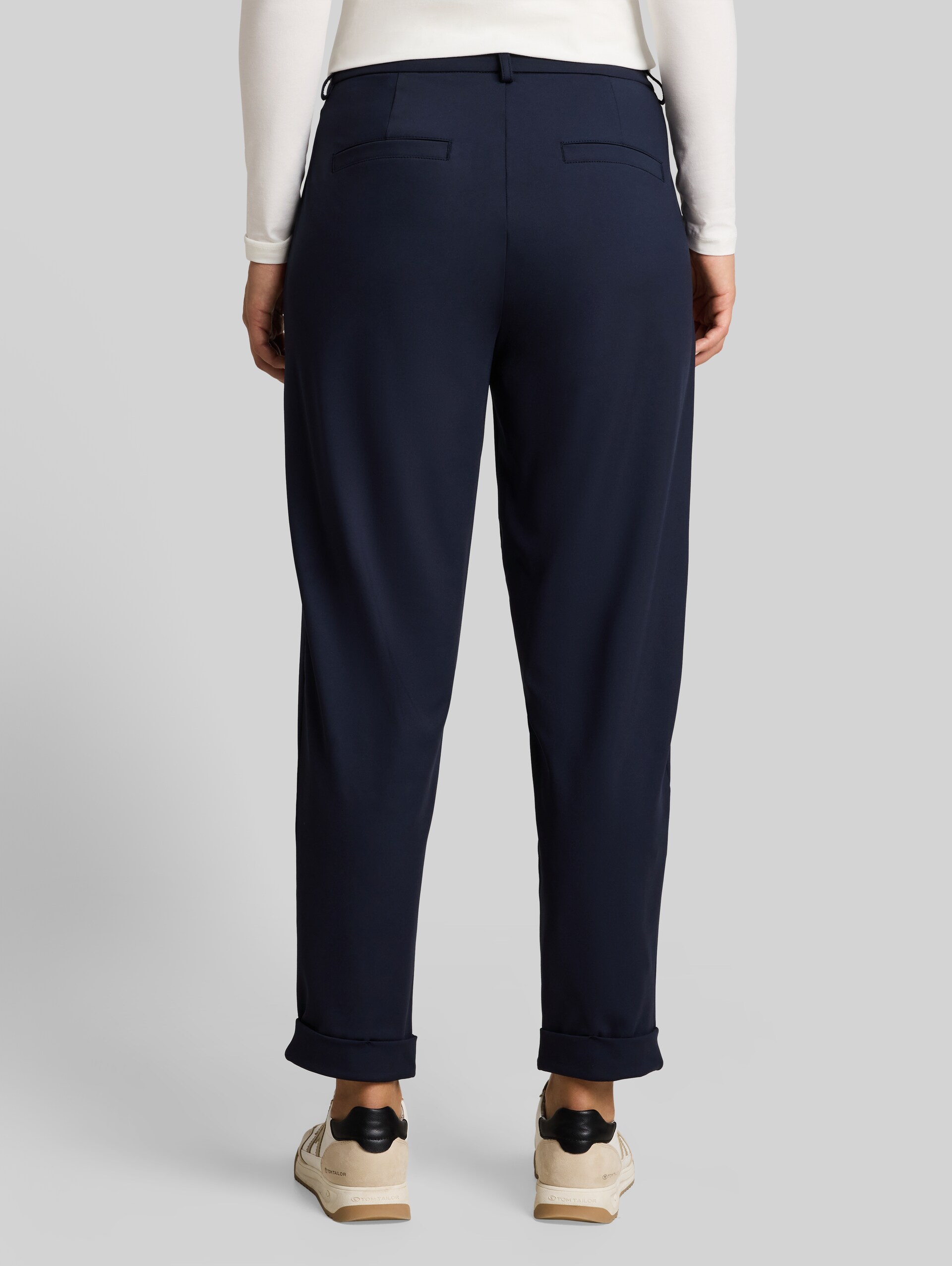 Cropped barrel-broek - sky captain blue - Neklijn model-achteraanzicht