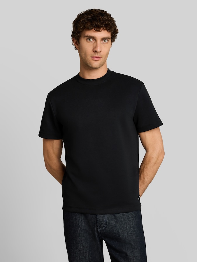 Relaxed Fit Sweatshirt mit kurzen Ärmeln von Denim Male, Black