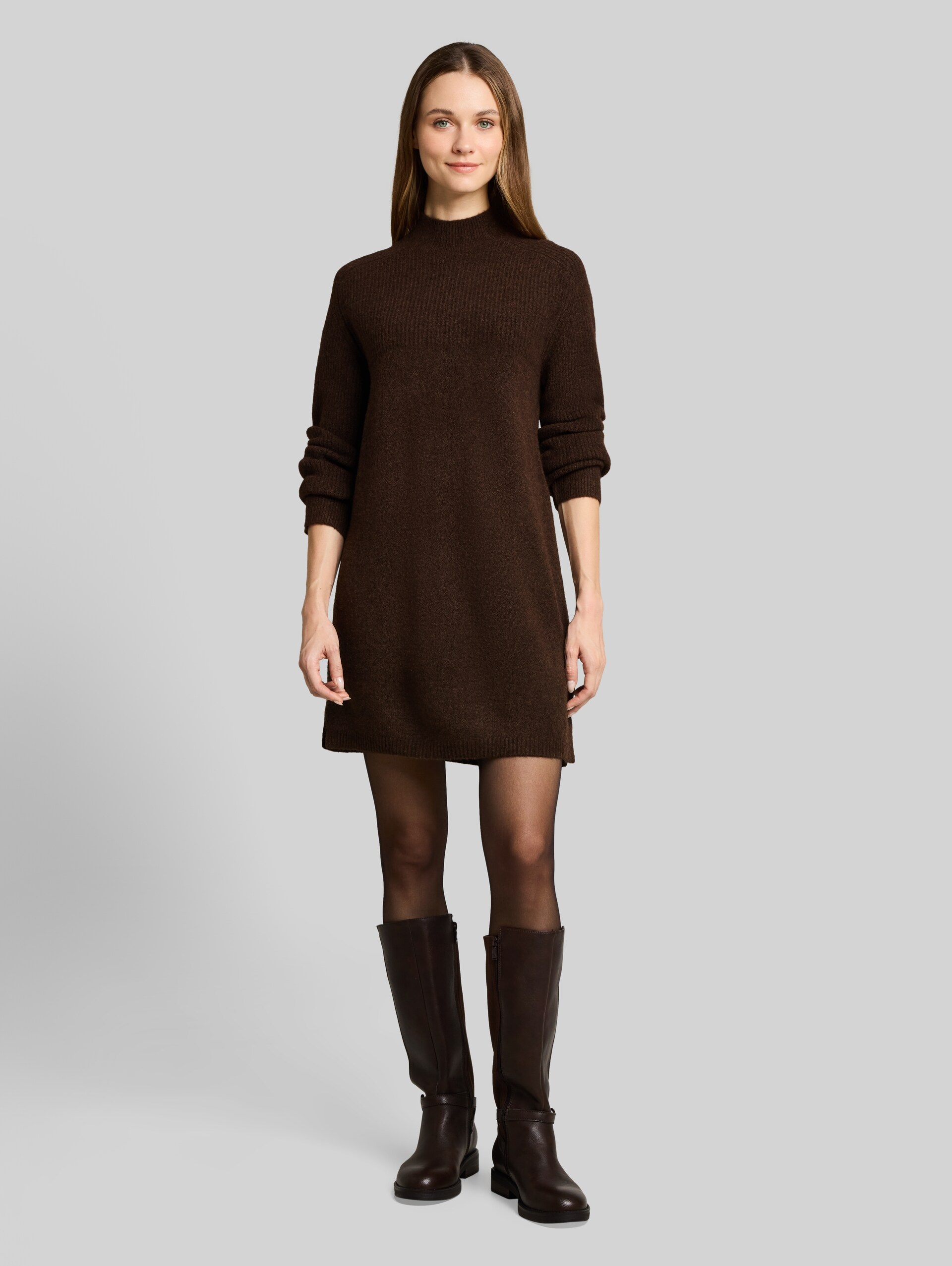 Mini-Strickkleid in Melange-Optik - cool dark brown melange - Model-Vorderansicht