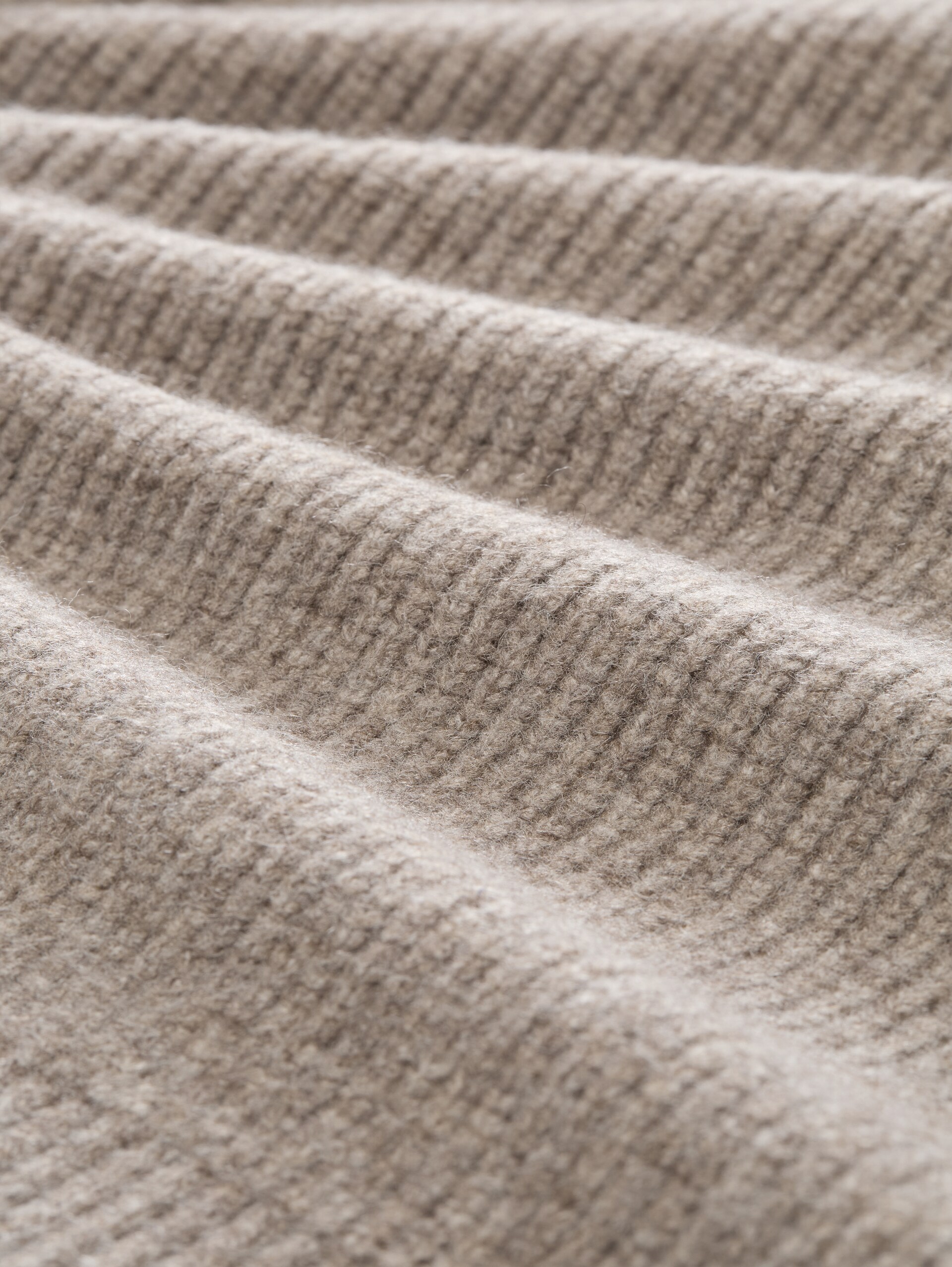 Strickjacke mit Wollanteil - Driftwood Taupe Melangé - Material-Ansicht