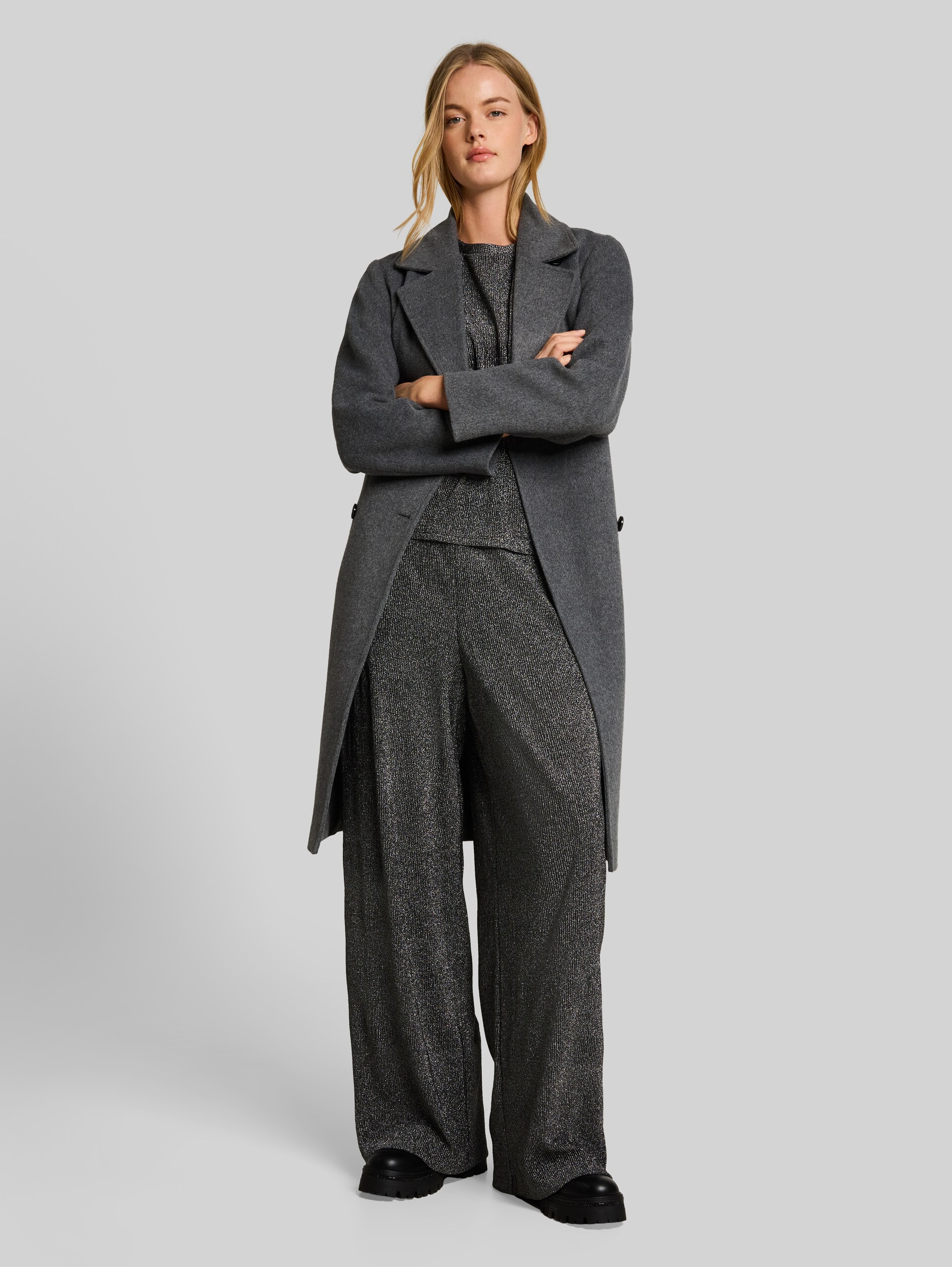 Palazzo-broek met glittereffect - black silver lurex structure - Model vooraanzicht