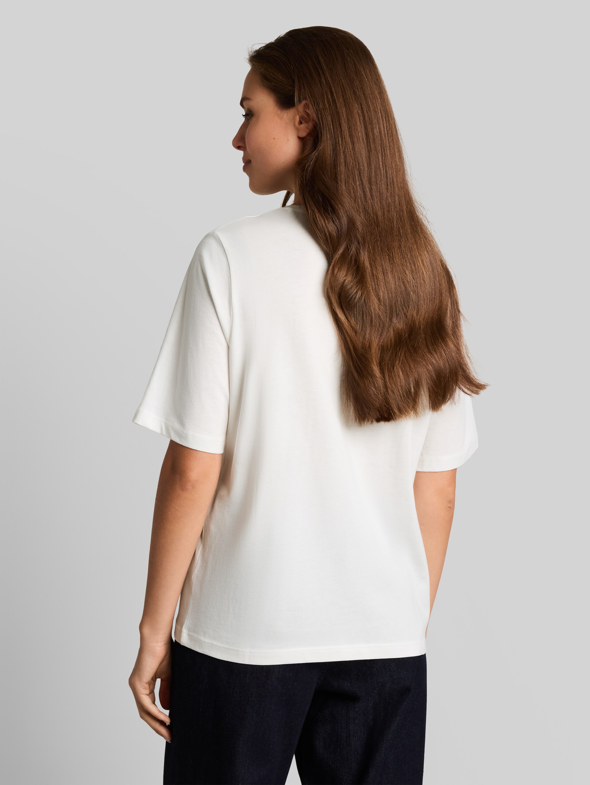 T-shirt coupe slim à paillettes - Whisper White - Découpe Vue arrière du modèle