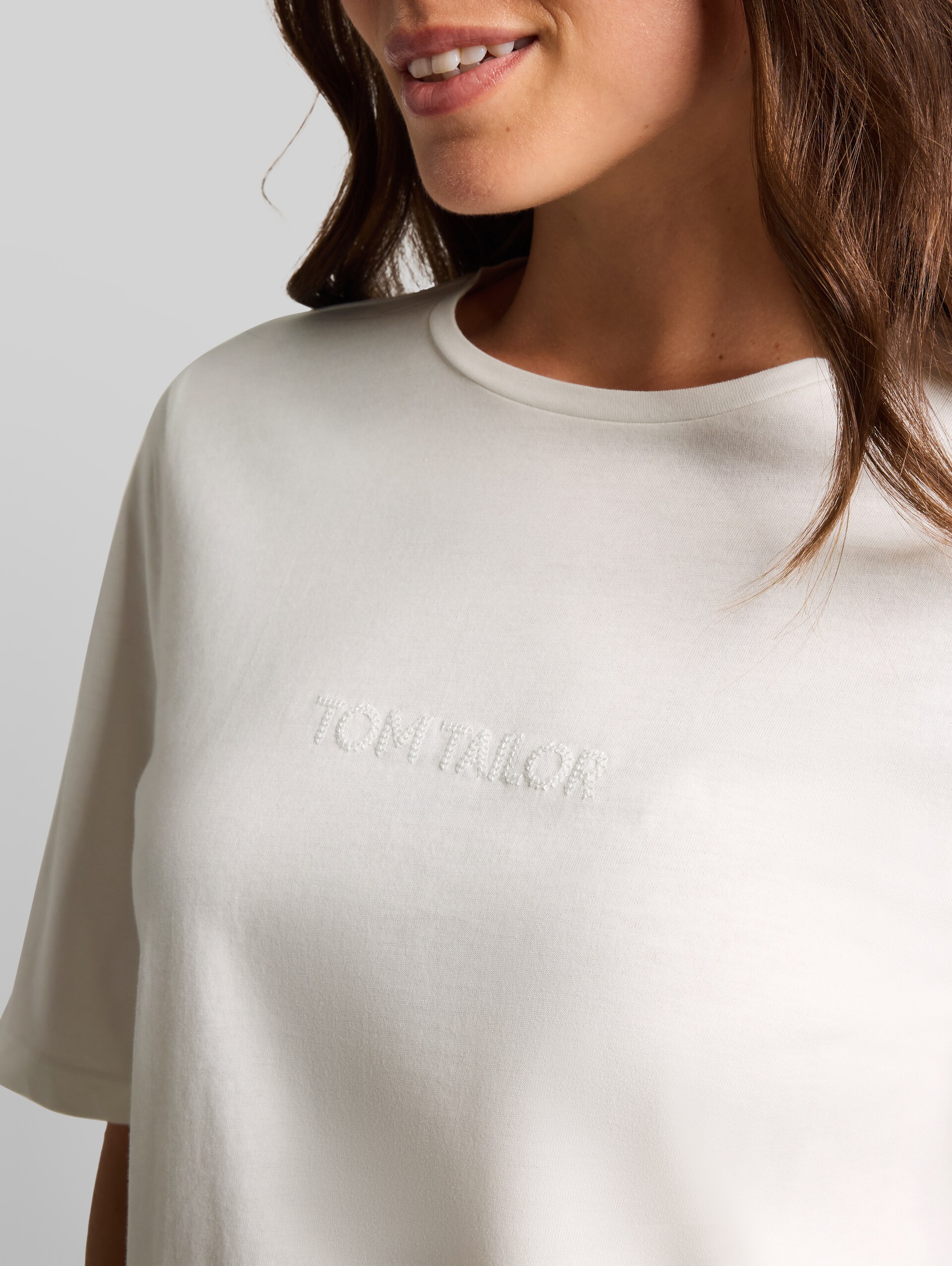 T-shirt coupe slim à paillettes - Whisper White - Vue détaillée du modèle