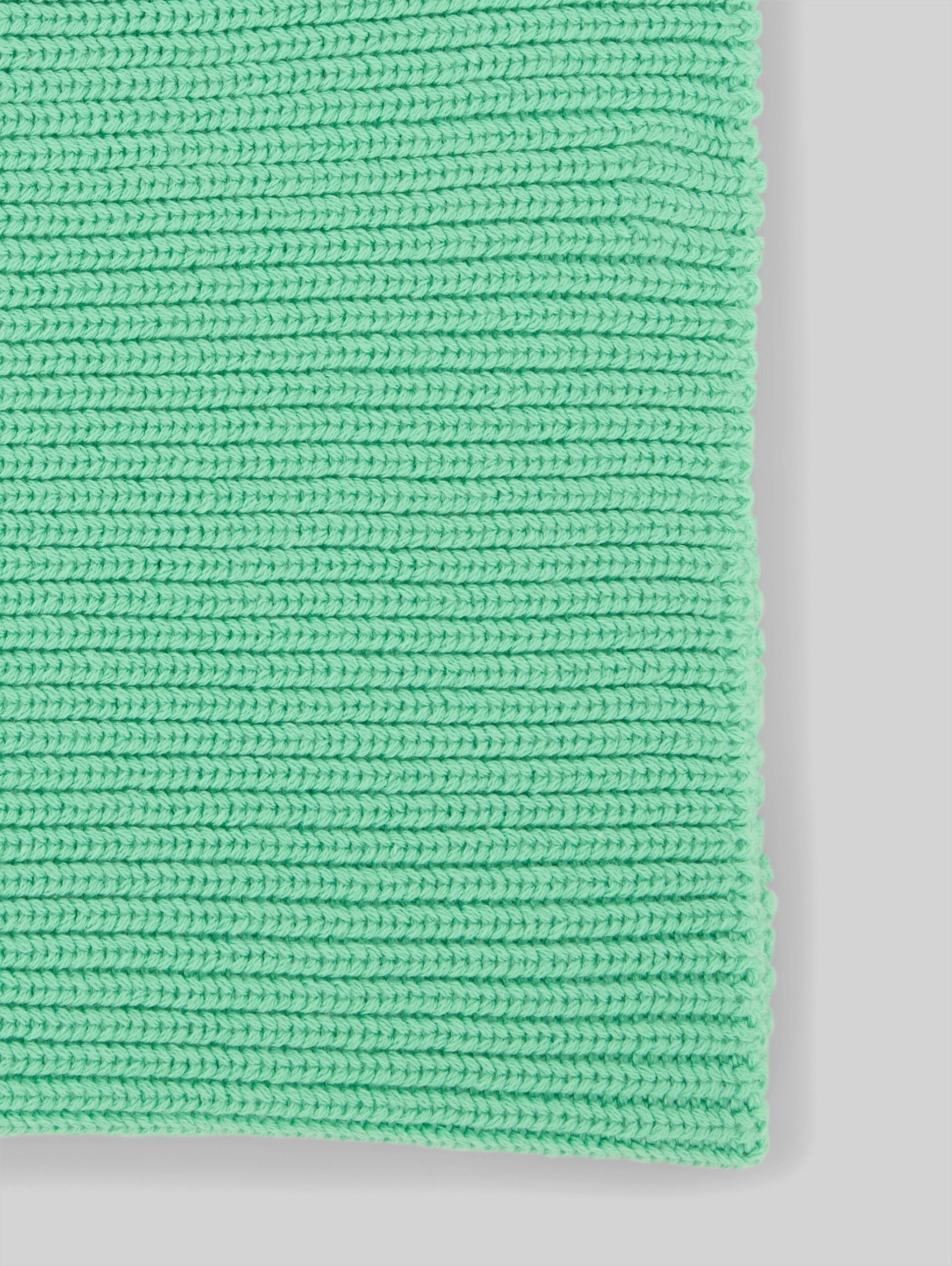Loop-Schal - leafy green - Material-Ansicht