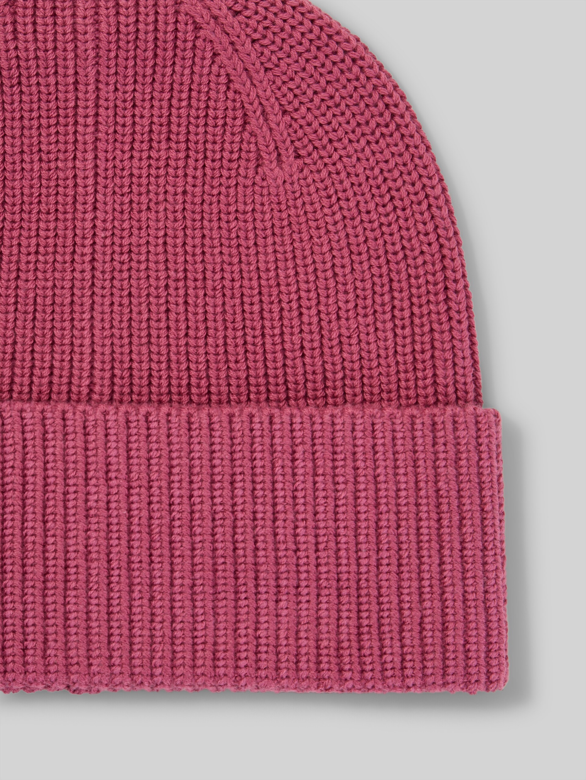 Beanie Mütze - pink velvet - Produkt-Detail-Ansicht