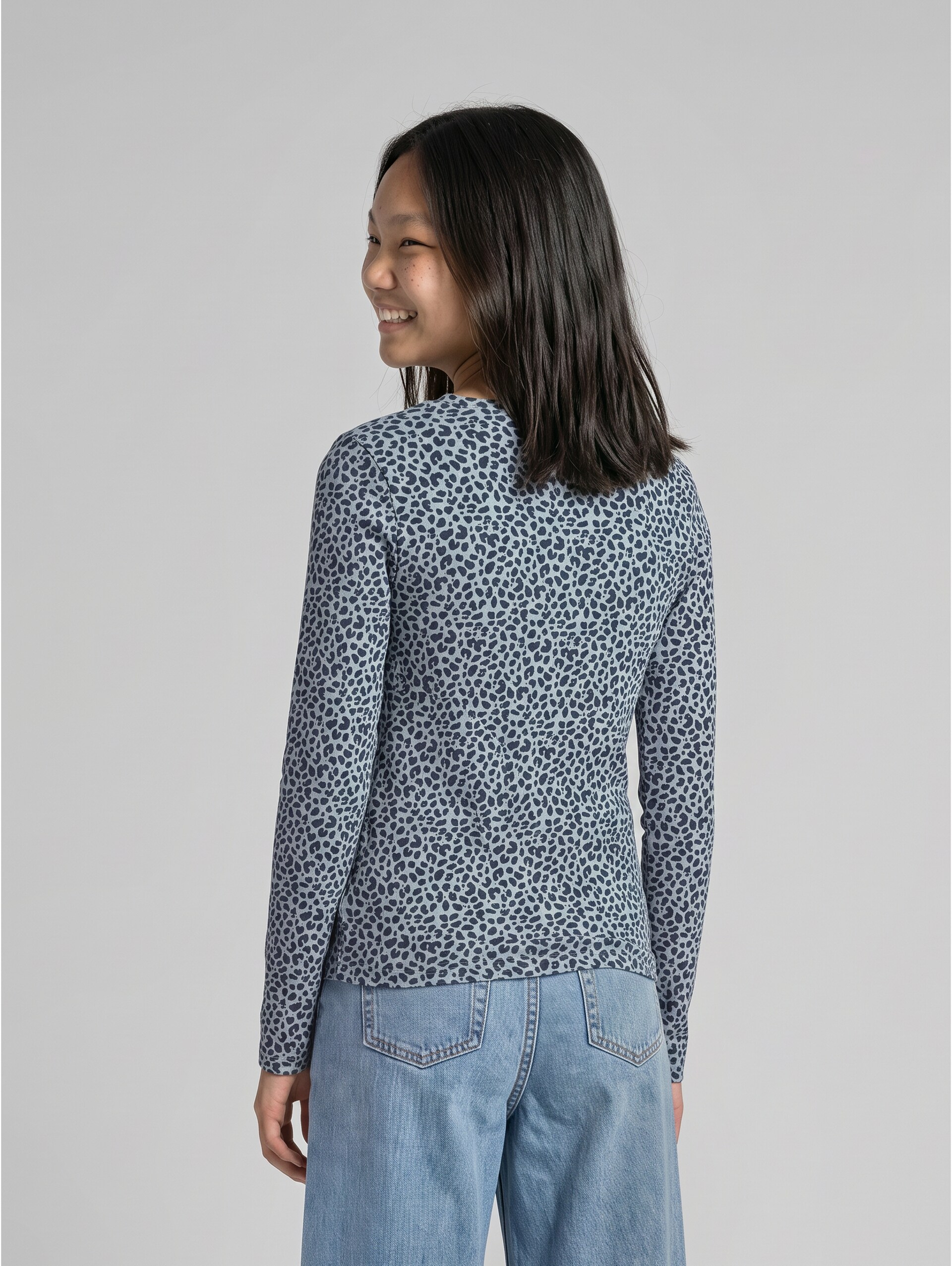 Ripp Langarmshirt im 2er-Pack - Parisien Night Blue - Auschnitt Model-Rückansicht