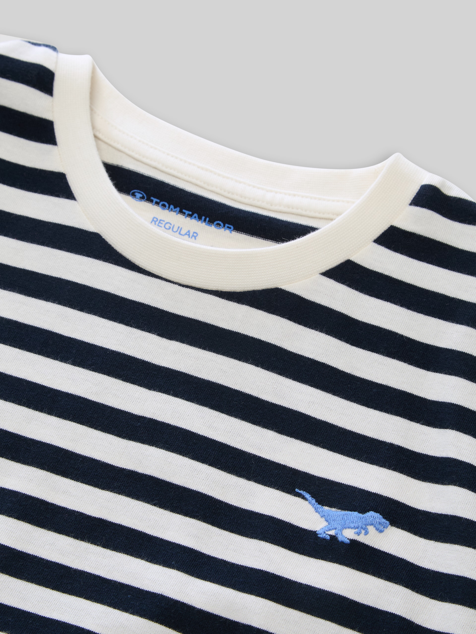 Striped T-shirt - navy off white stripe - Detail model view