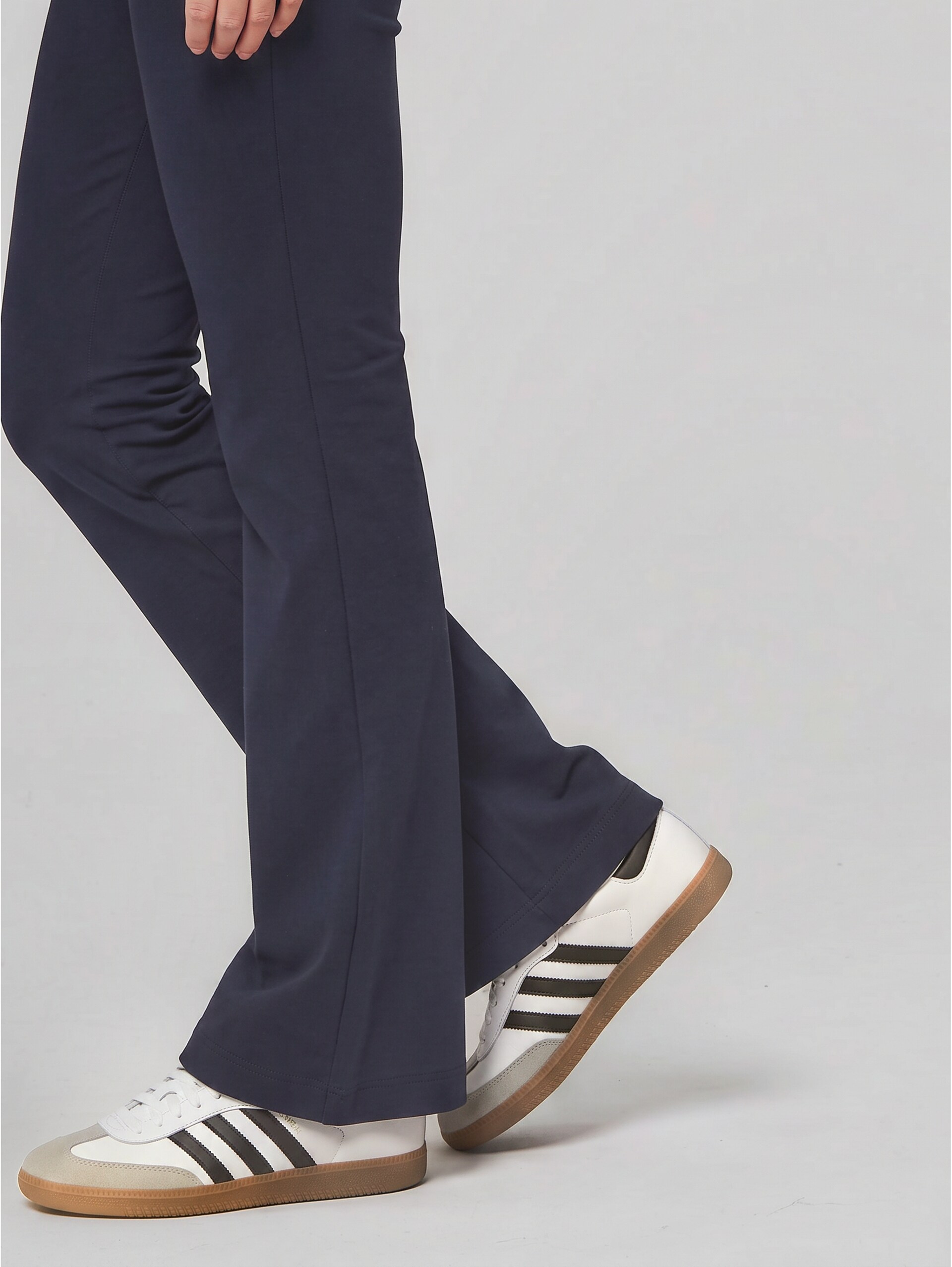 Flared Leggings - Parisien Night Blue