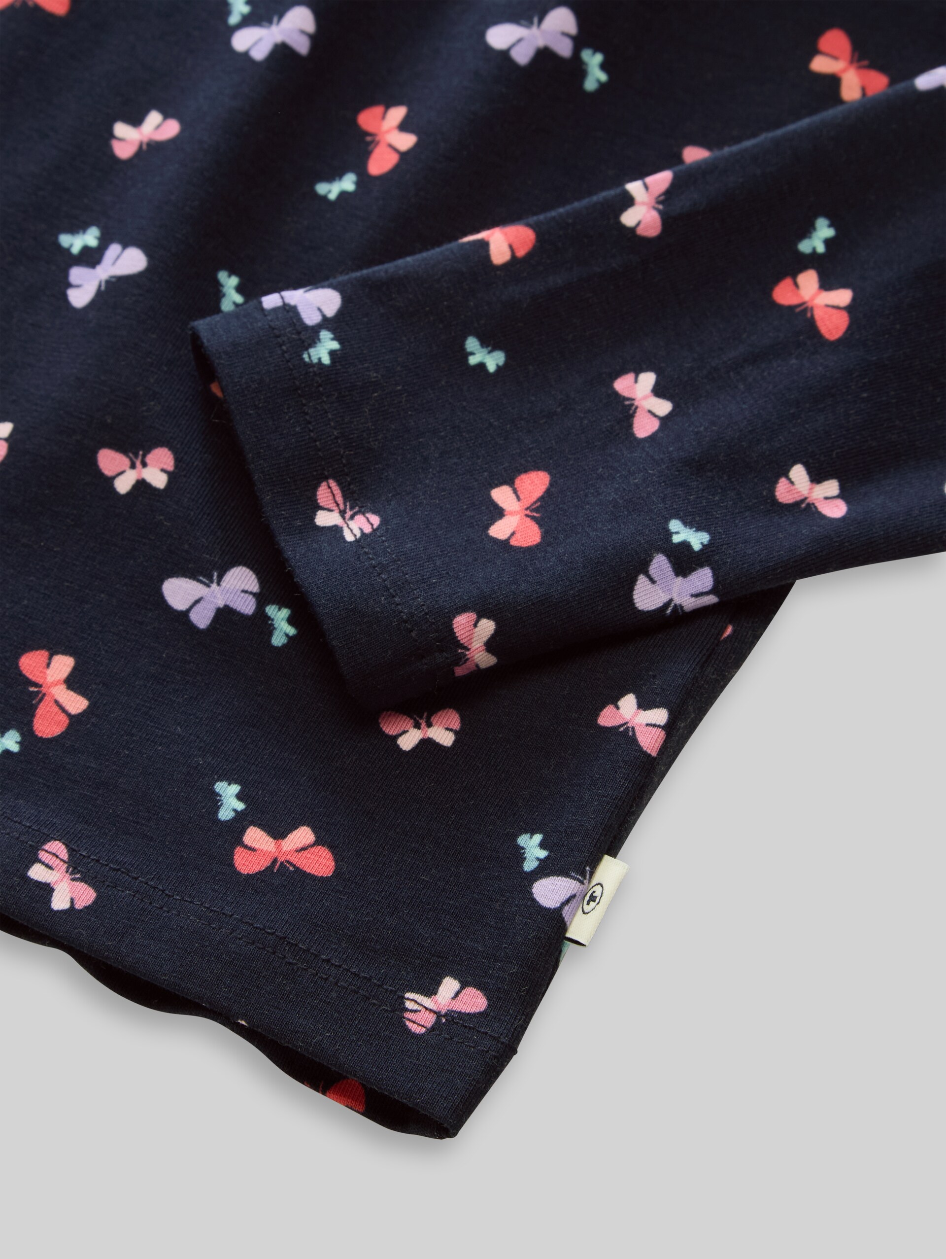 Langarmshirt mit Muster - multicolor butterfly design - Detail-Model-Ansicht