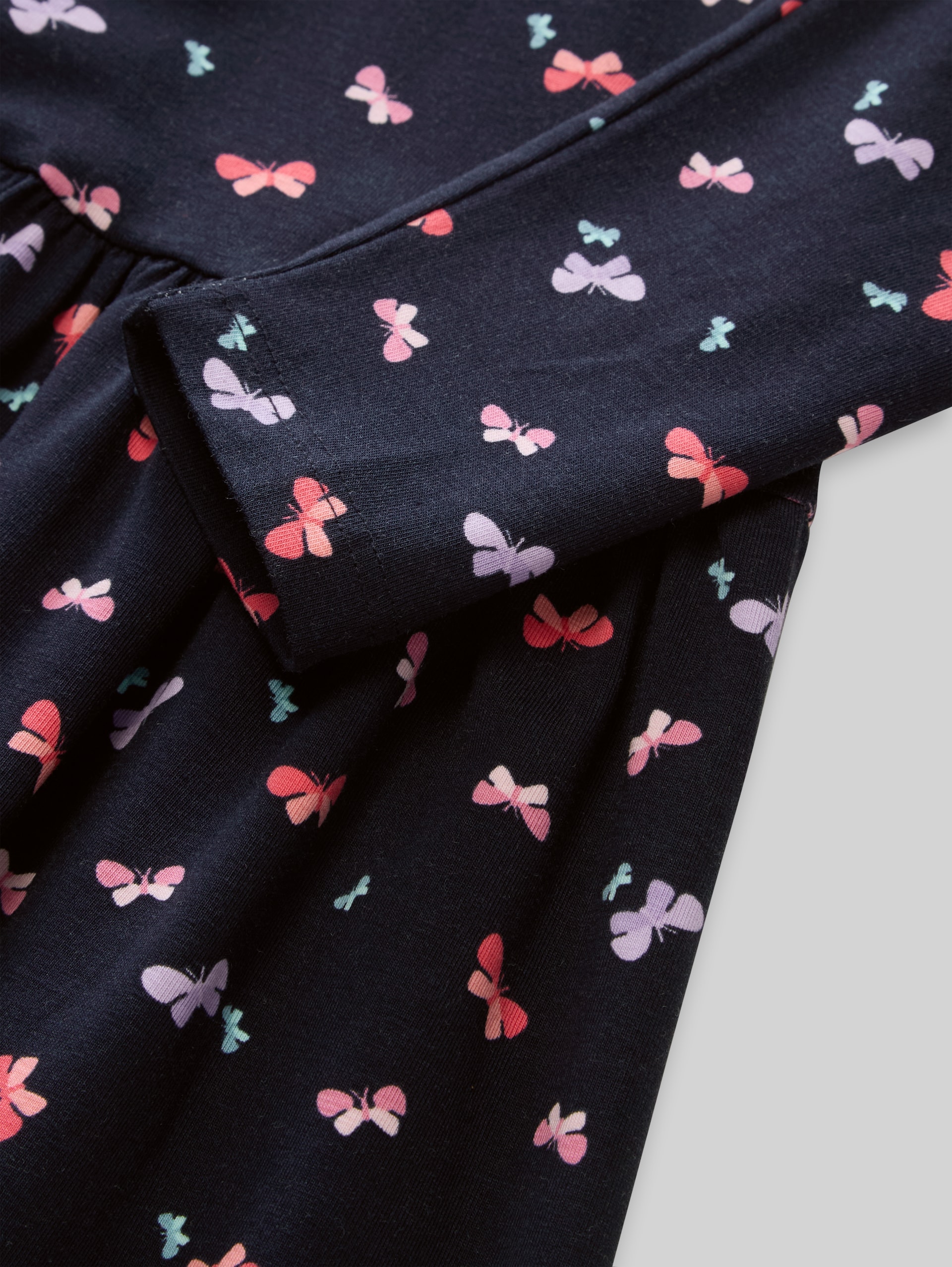 Mini-Kleid mit Muster - multicolor butterfly design - Detail-Model-Ansicht