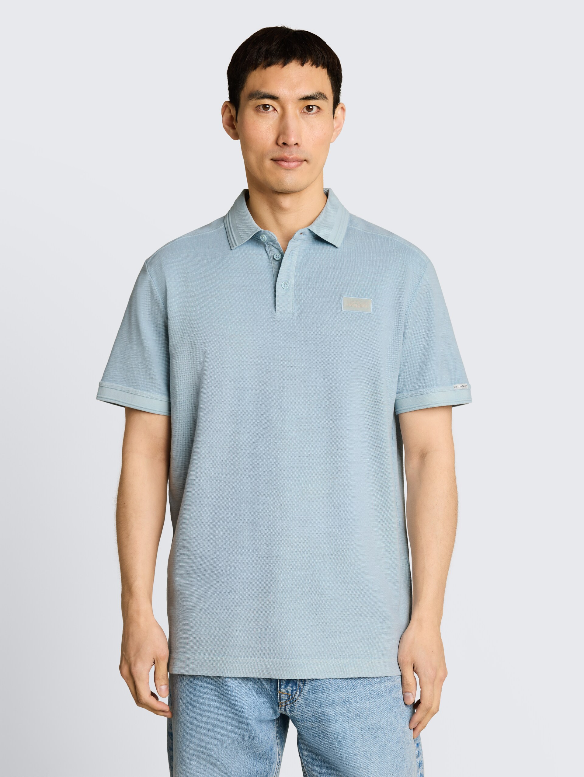 Piqué poloshirt met logo-badge - light blue grey
