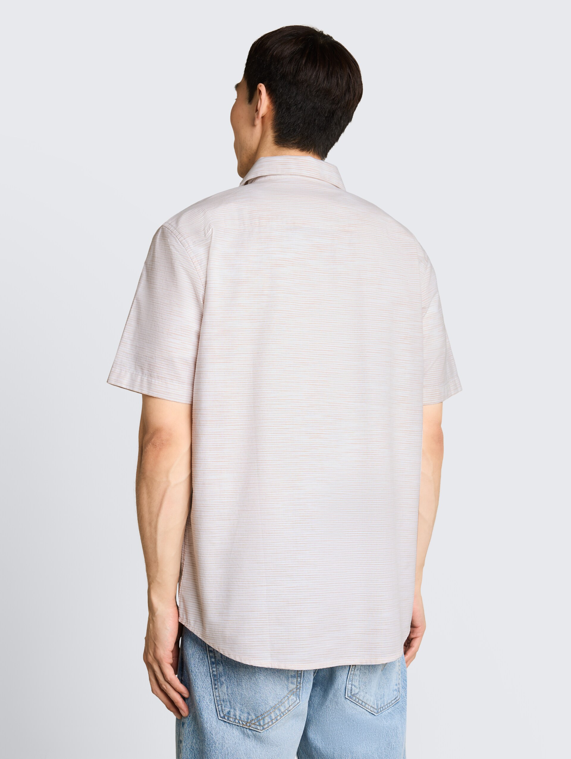 Regular fit katoenen overhemd met korte mouwen - beige irregular structure - Neklijn model-achteraanzicht