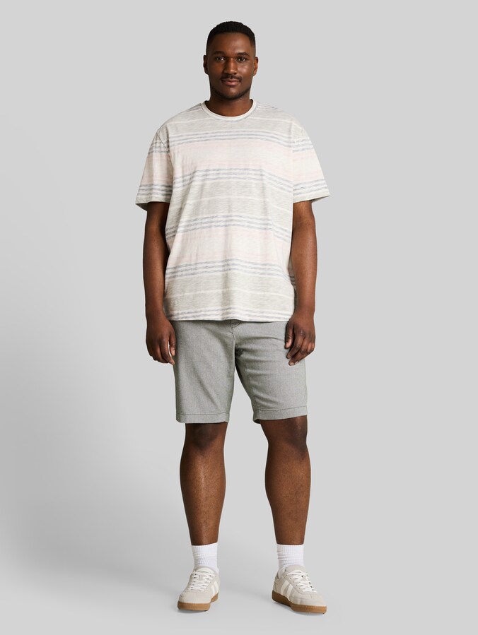 Plus Size - Chino Shorts avec stretch par Men Plus Size, deep leaf green structure