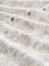 Plus Size - Chemise à manches courtes à motifs - off white irregular design - Vue de la matière