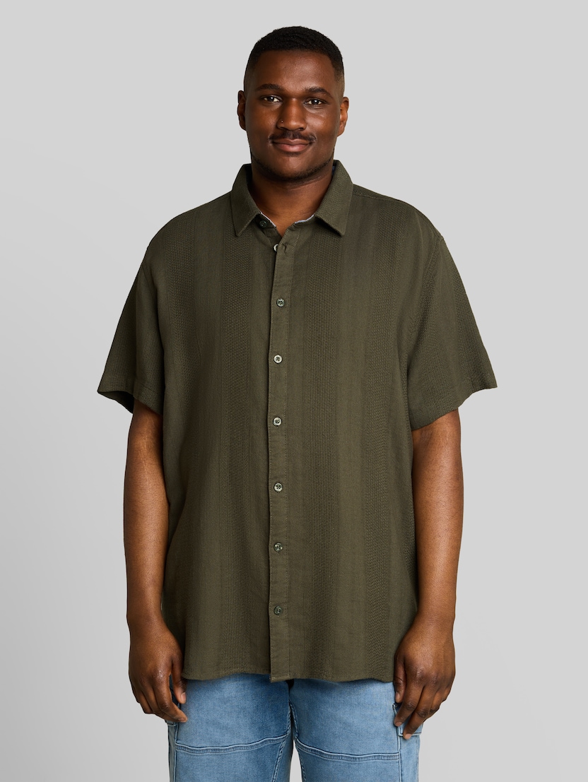 Plus Size - Kurzarmhemd aus Baumwolle von Men Plus Size, deep leaf green