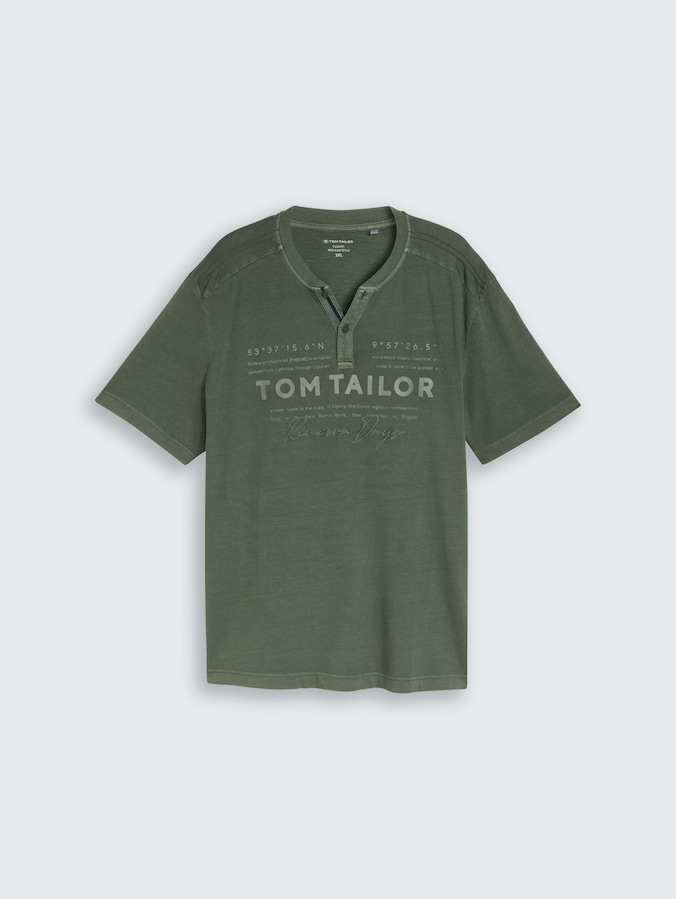 Plus Size - Henley T-Shirt im Used-Look von Men Plus Size, deep leaf green
