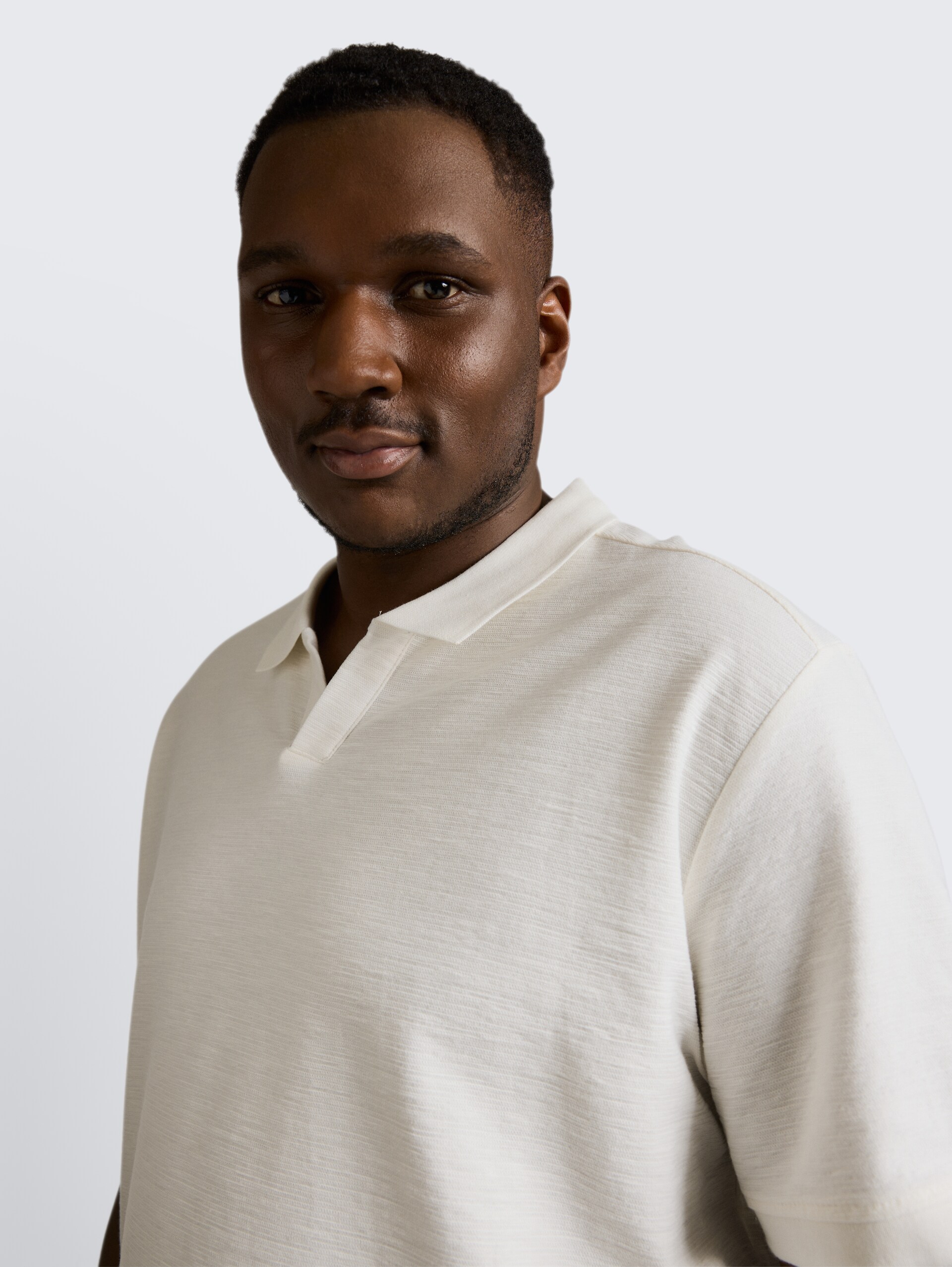 Plus Size - Poloshirt met ottomanstructuur - Gardenia White
